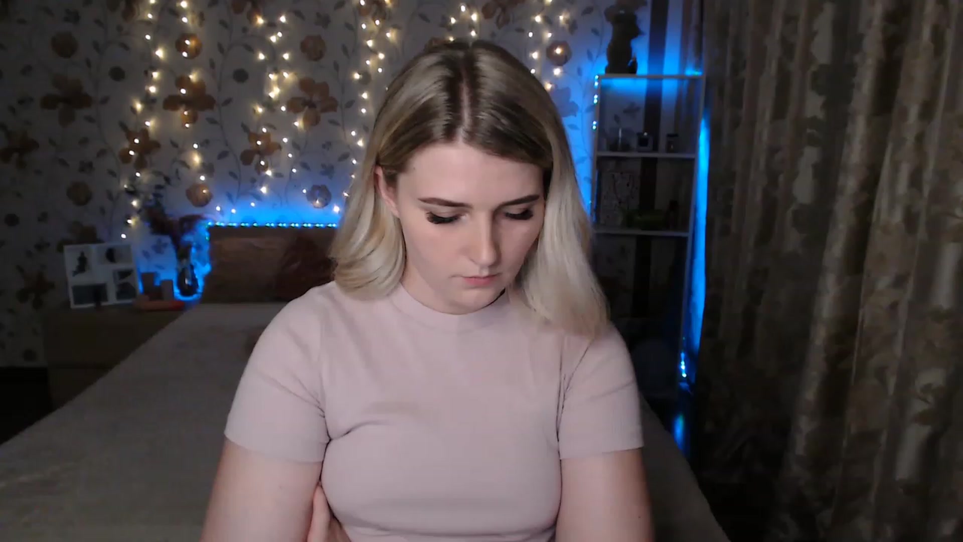 Gallery image thumbnail from Nice_Ass007's myfreecams stream on, 06/24/2023, 22:54 image 17 of 20