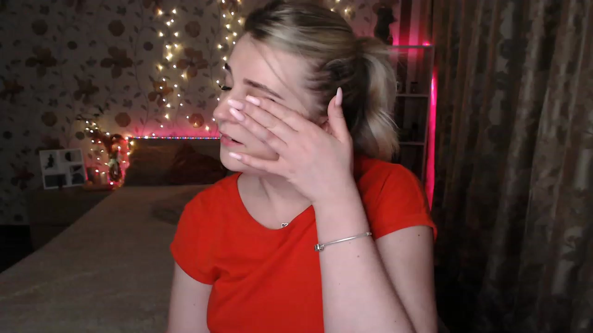 Gallery image thumbnail from Nice_Ass007's myfreecams stream on, 06/25/2023, 01:31 image 15 of 20
