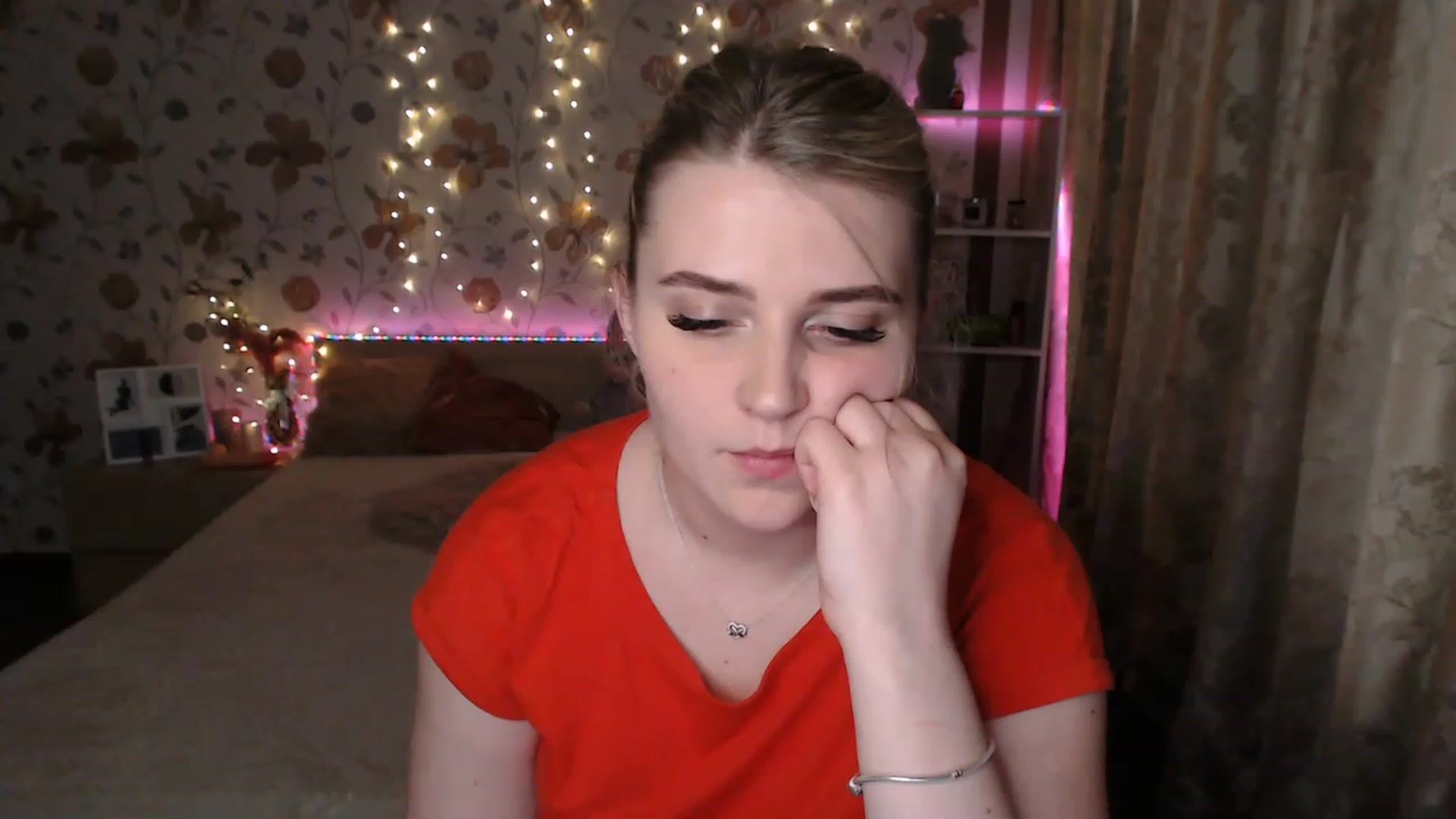 Gallery image thumbnail from Nice_Ass007's myfreecams stream on, 06/25/2023, 03:21 image 17 of 20