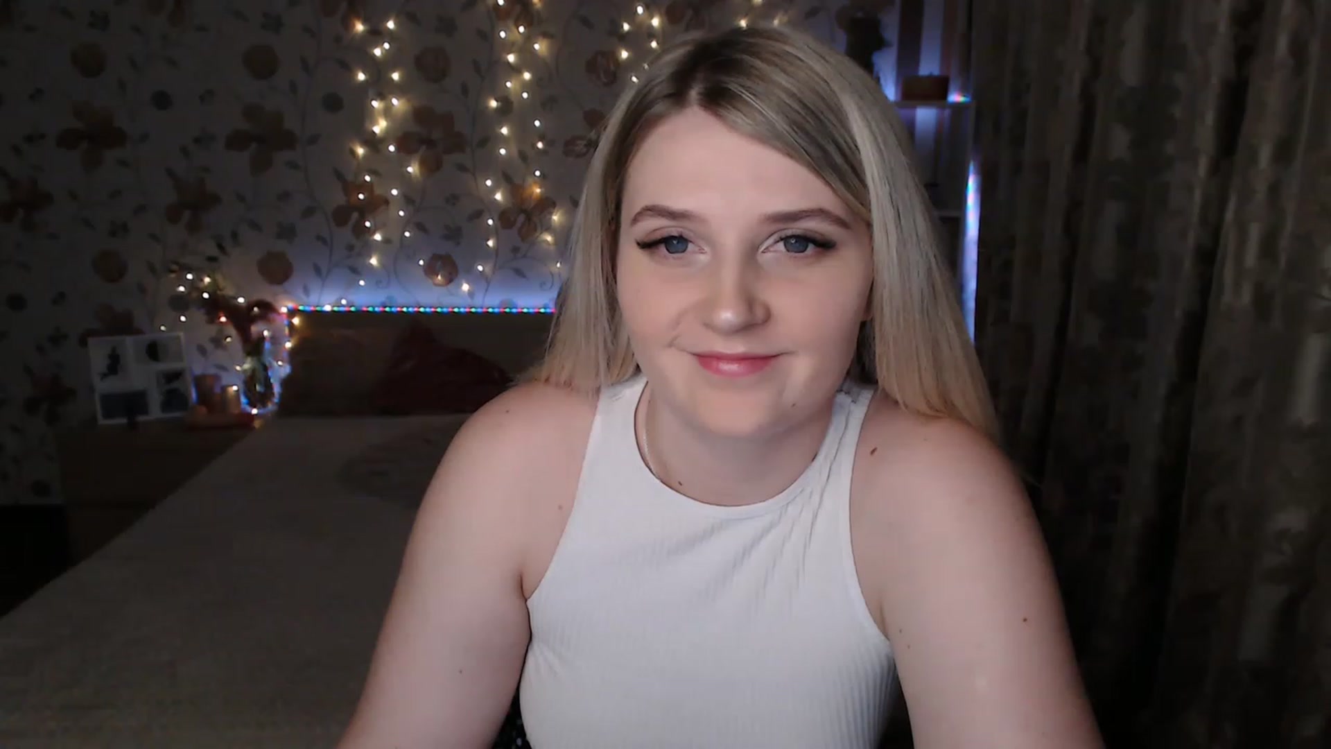 Gallery image thumbnail from Nice_Ass007's myfreecams stream on, 06/27/2023, 20:04 image 6 of 20