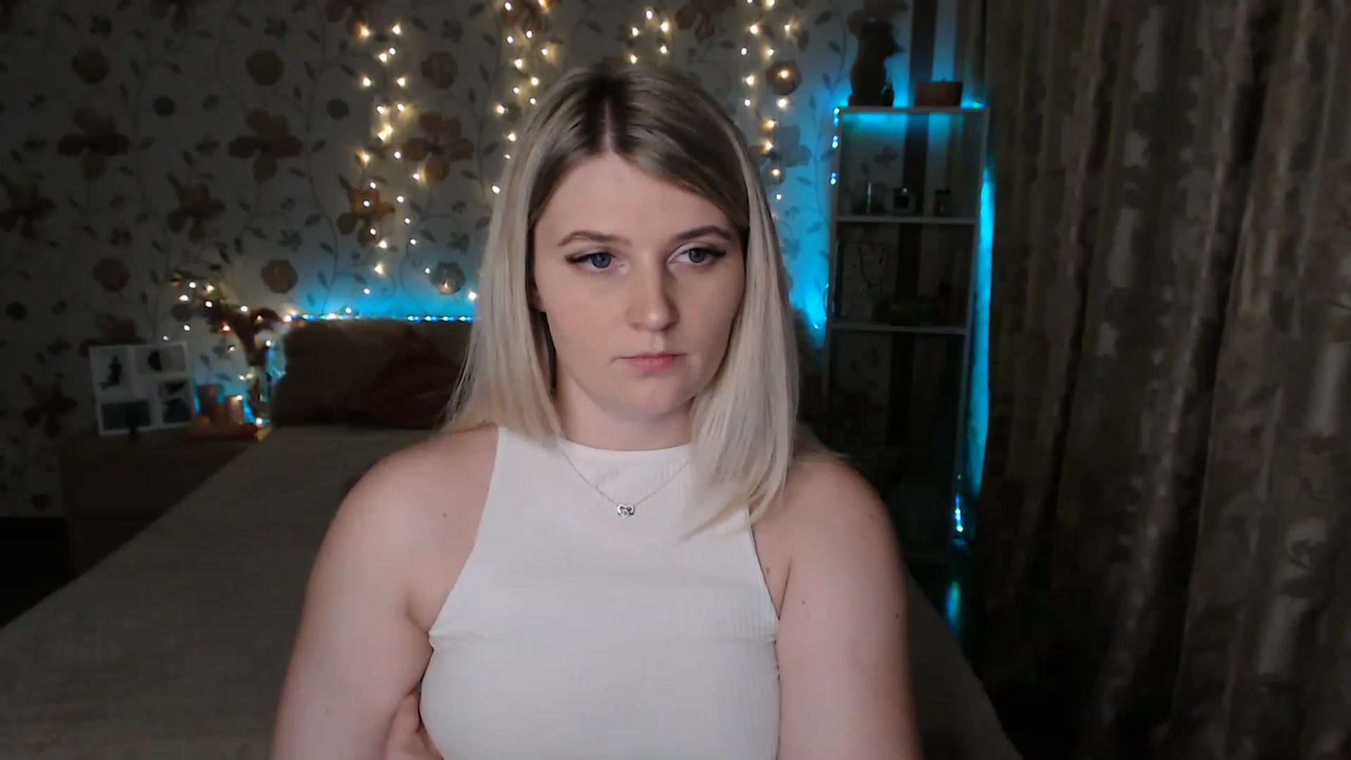 Gallery image thumbnail from Nice_Ass007's myfreecams stream on, 06/28/2023, 02:20 image 7 of 20