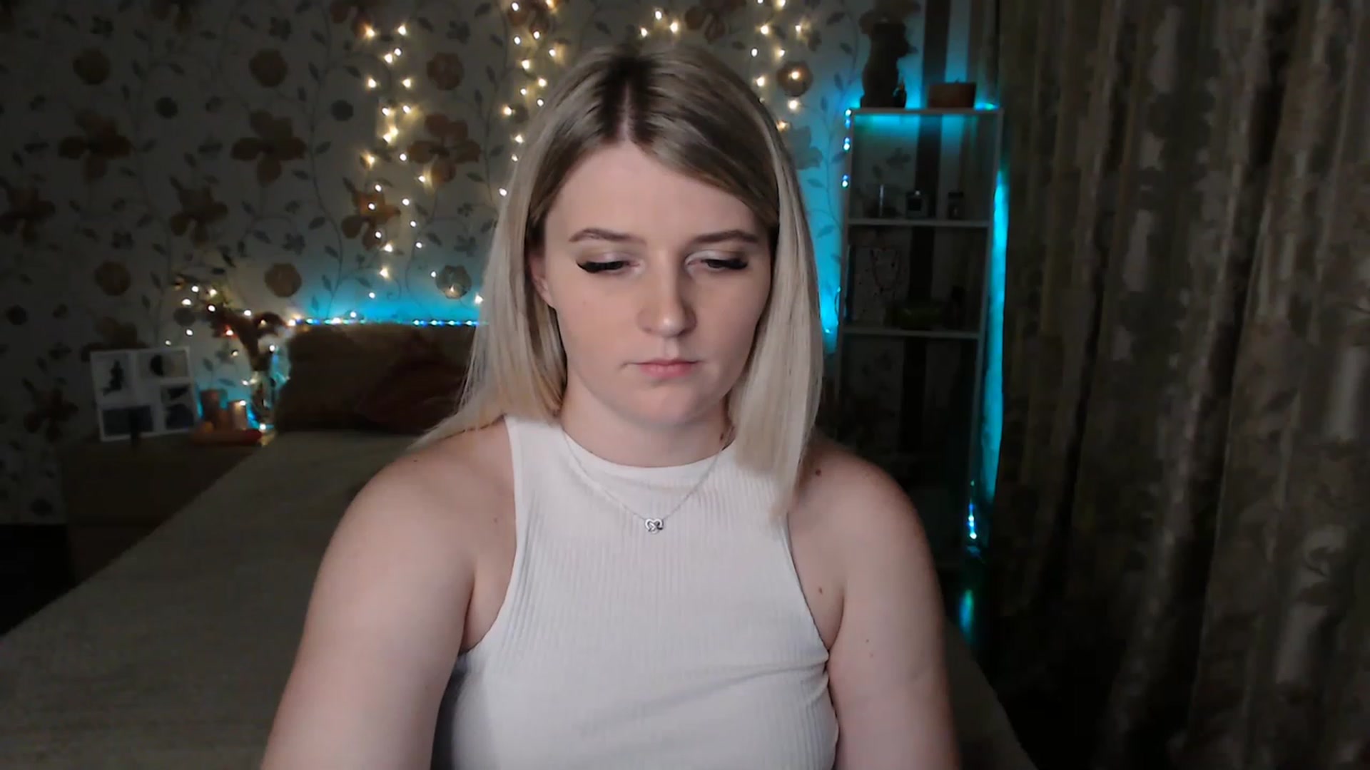 Gallery image thumbnail from Nice_Ass007's myfreecams stream on, 06/28/2023, 02:20 image 3 of 20