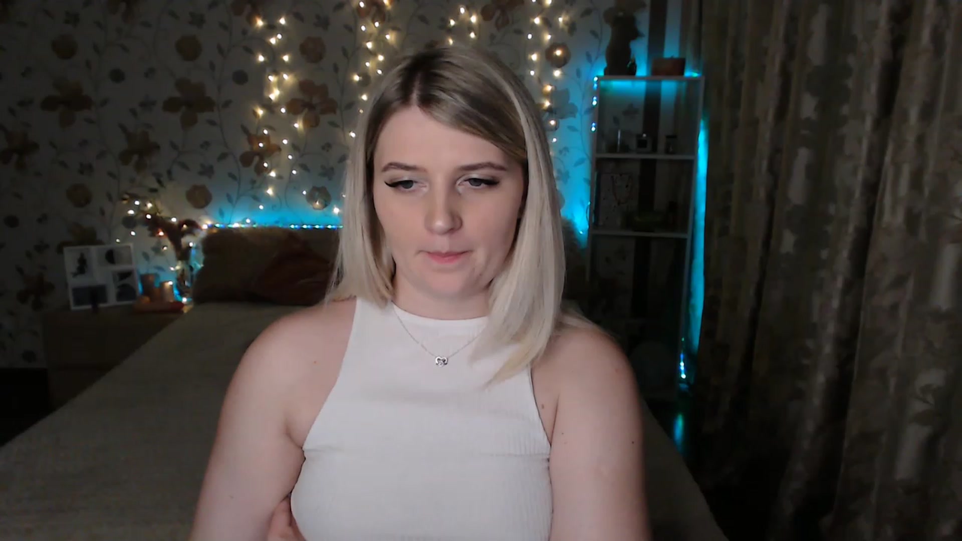 Gallery image thumbnail from Nice_Ass007's myfreecams stream on, 06/28/2023, 02:20 image 4 of 20