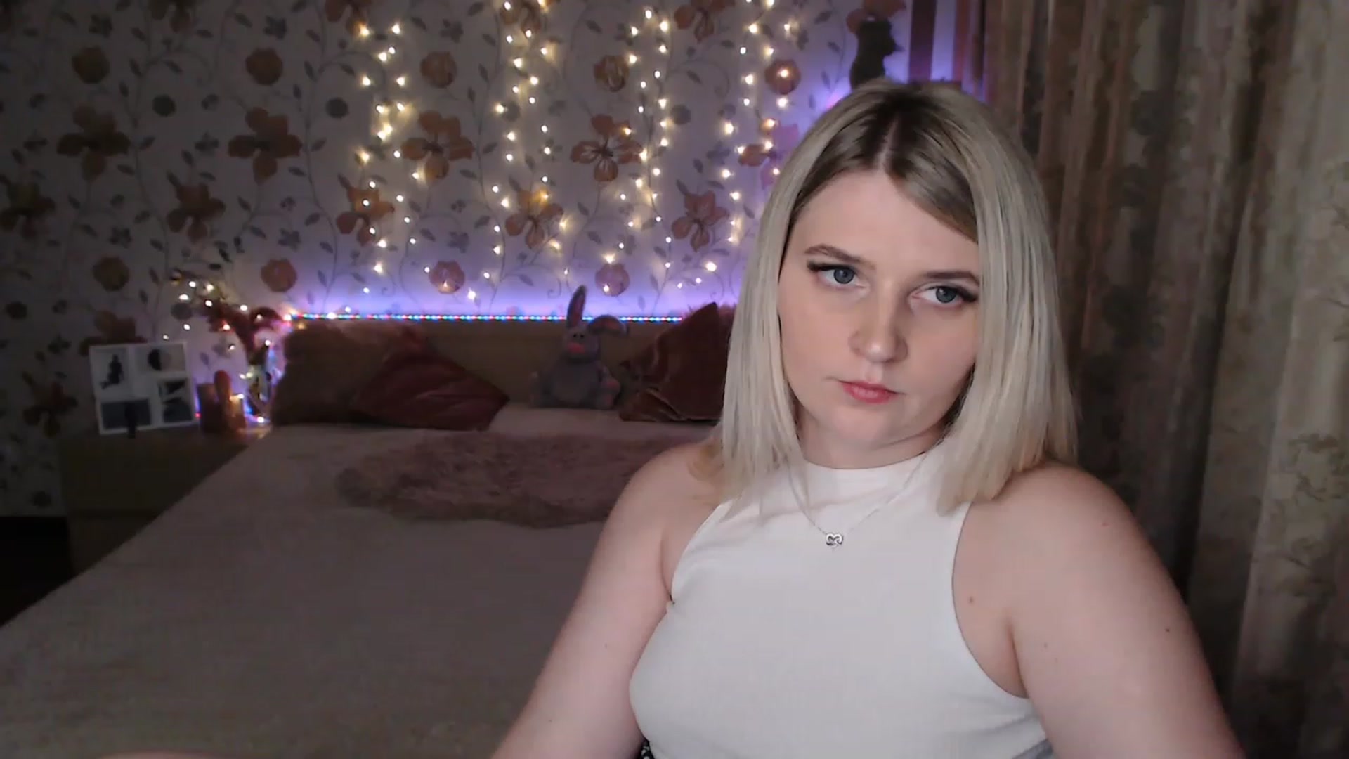 Gallery image thumbnail from Nice_Ass007's myfreecams stream on, 06/28/2023, 03:59 image 3 of 20