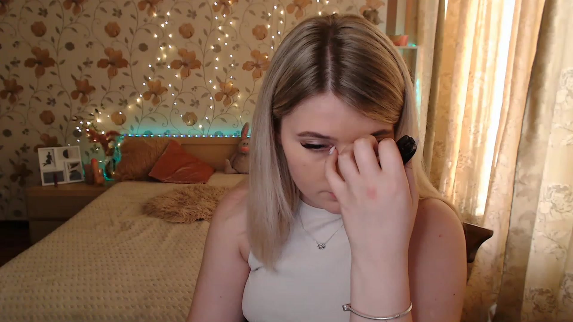 Gallery image thumbnail from Nice_Ass007's myfreecams stream on, 06/28/2023, 04:58 image 7 of 20