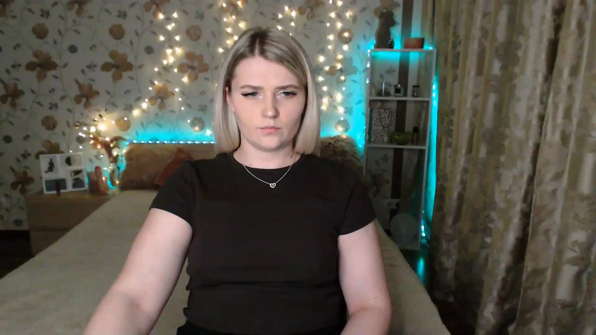 Gallery image thumbnail from Nice_Ass007's myfreecams stream on, 06/28/2023, 23:27 image 12 of 20