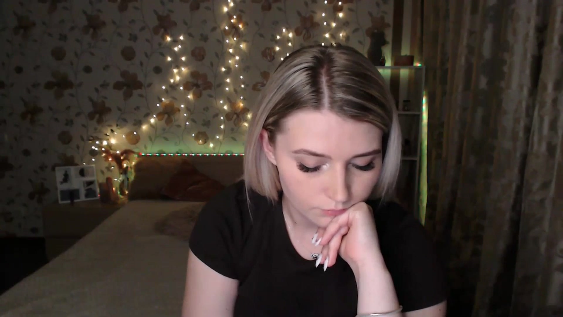 Gallery image thumbnail from Nice_Ass007's myfreecams stream on, 06/28/2023, 23:57 image 6 of 20