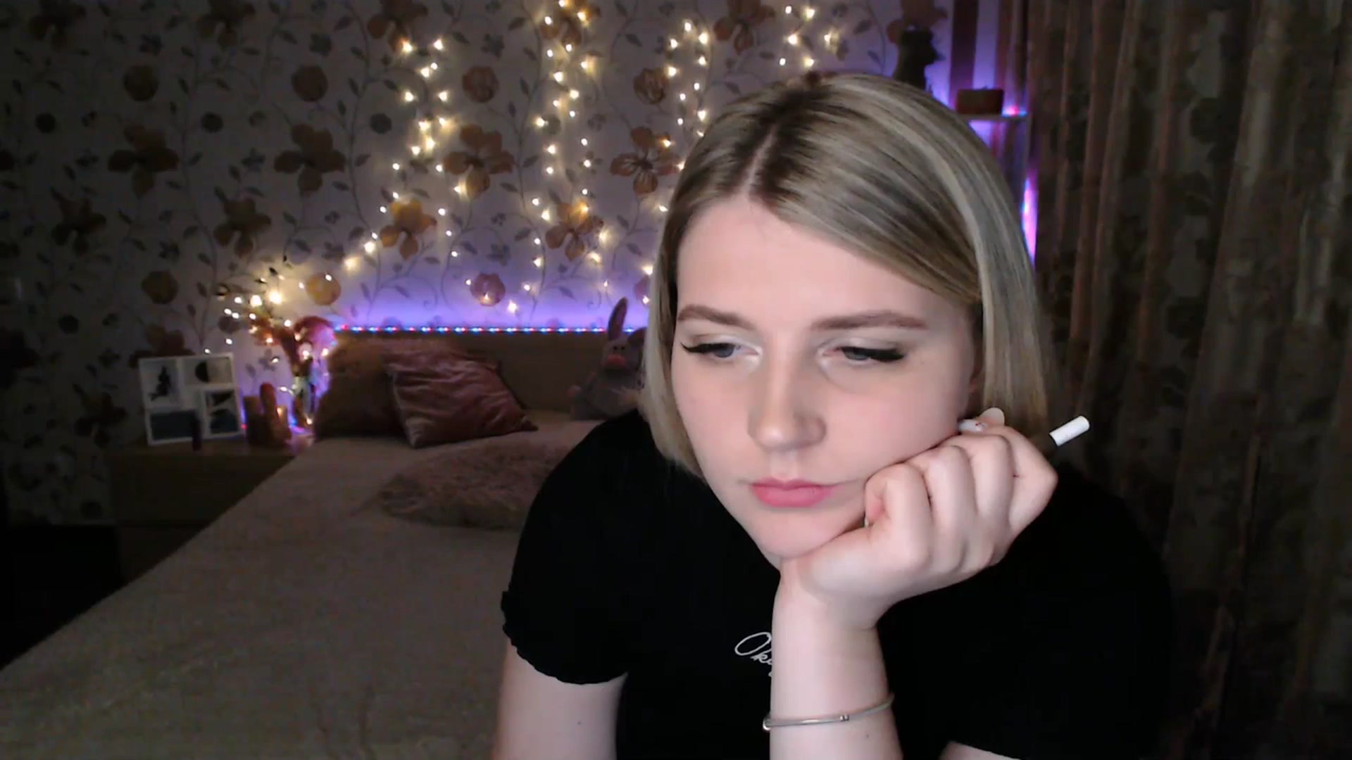 Gallery image thumbnail from Nice_Ass007's myfreecams stream on, 07/03/2023, 23:02 image 1 of 20
