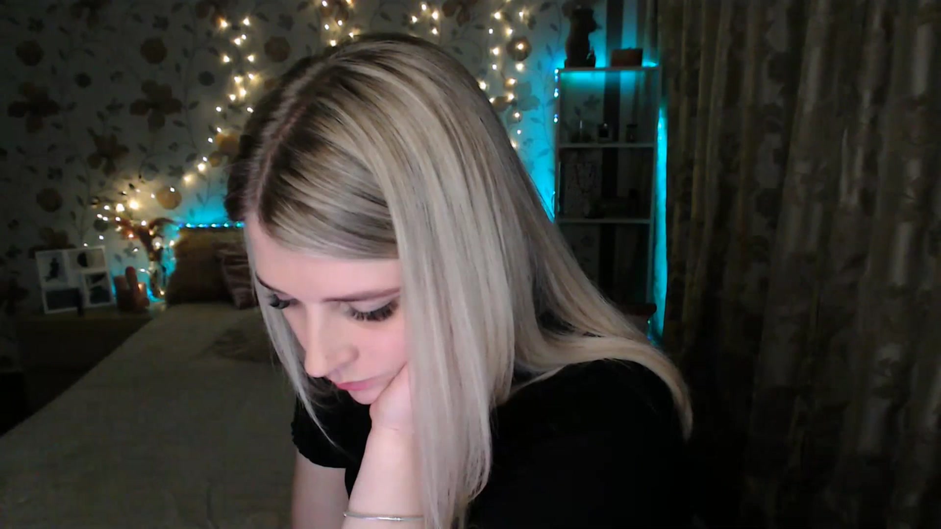 Gallery image thumbnail from Nice_Ass007's myfreecams stream on, 07/04/2023, 01:01 image 2 of 20