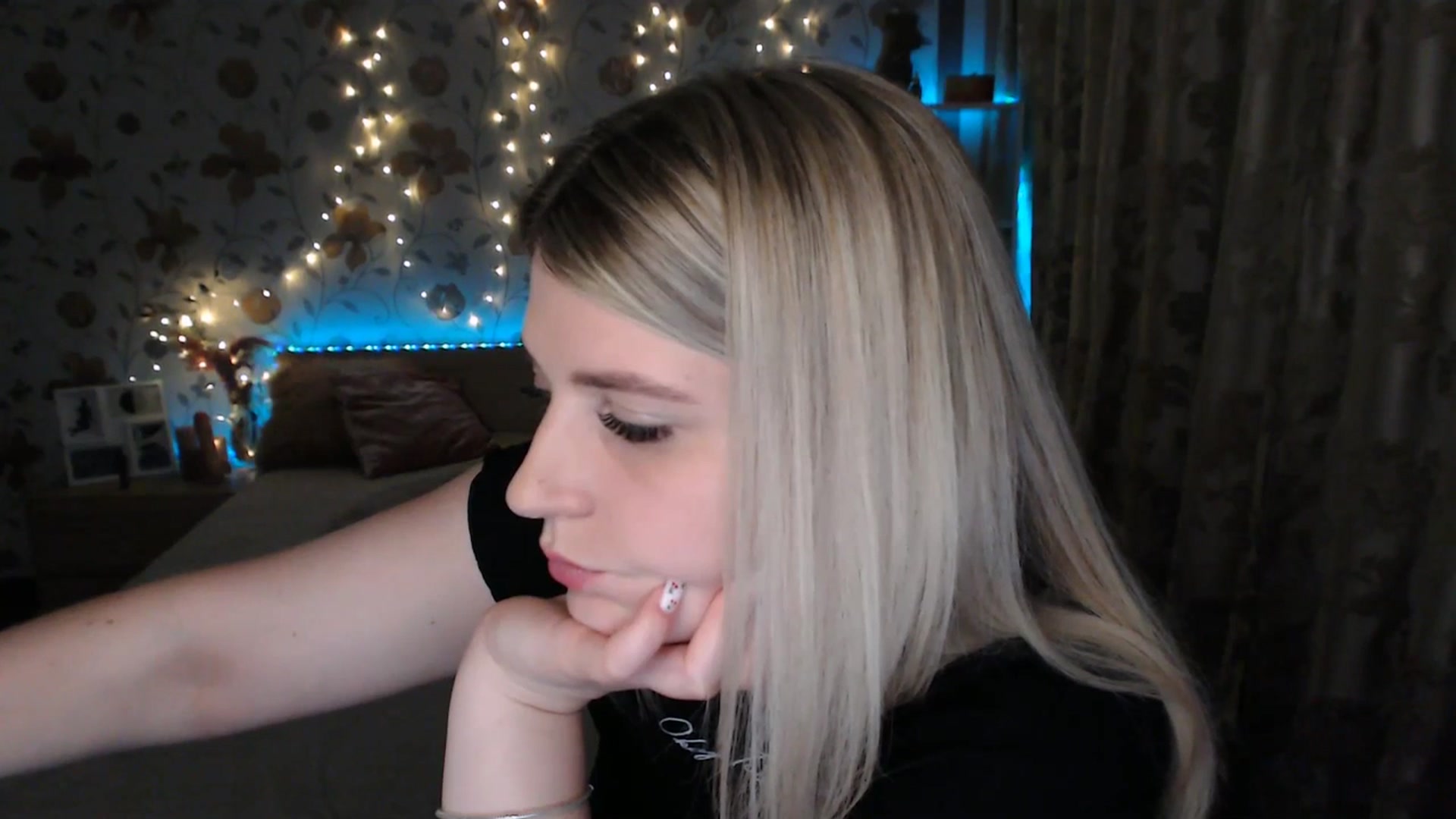 Gallery image thumbnail from Nice_Ass007's myfreecams stream on, 07/04/2023, 01:01 image 3 of 20