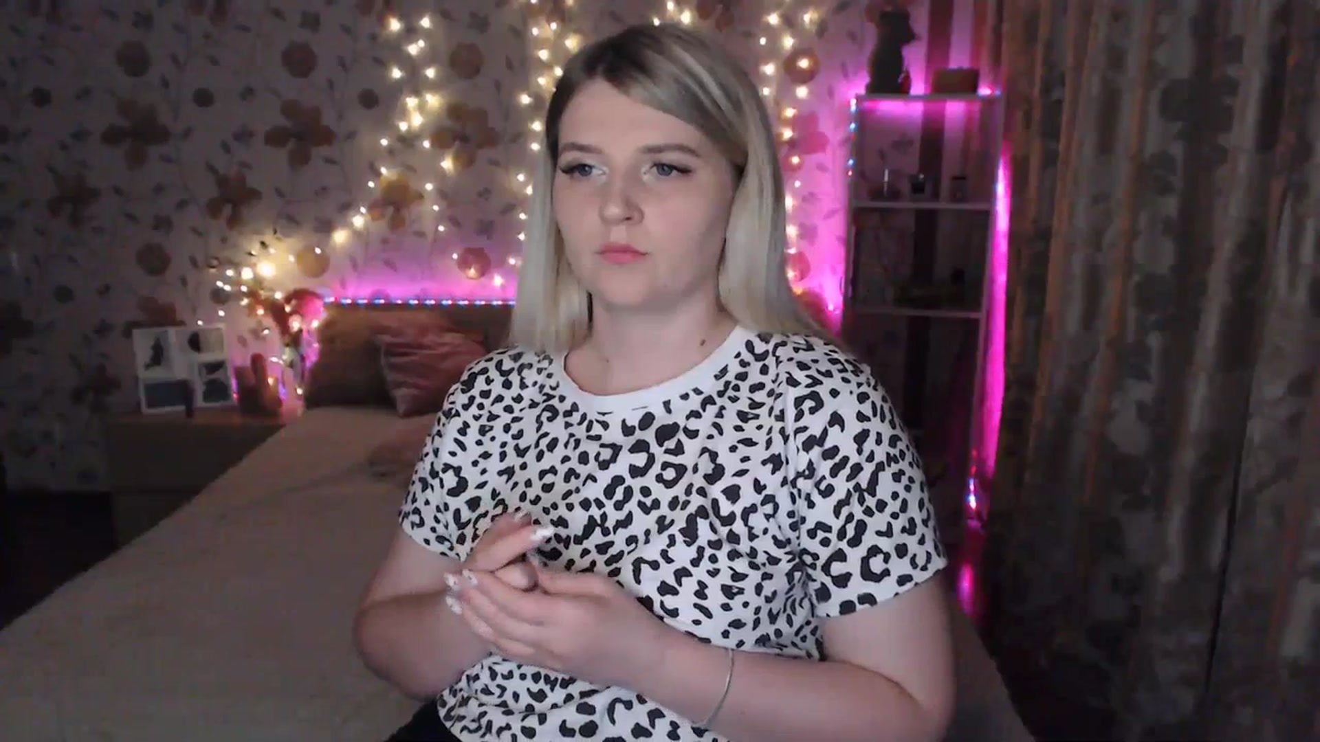Gallery image thumbnail from Nice_Ass007's myfreecams stream on, 07/04/2023, 21:05 image 16 of 20