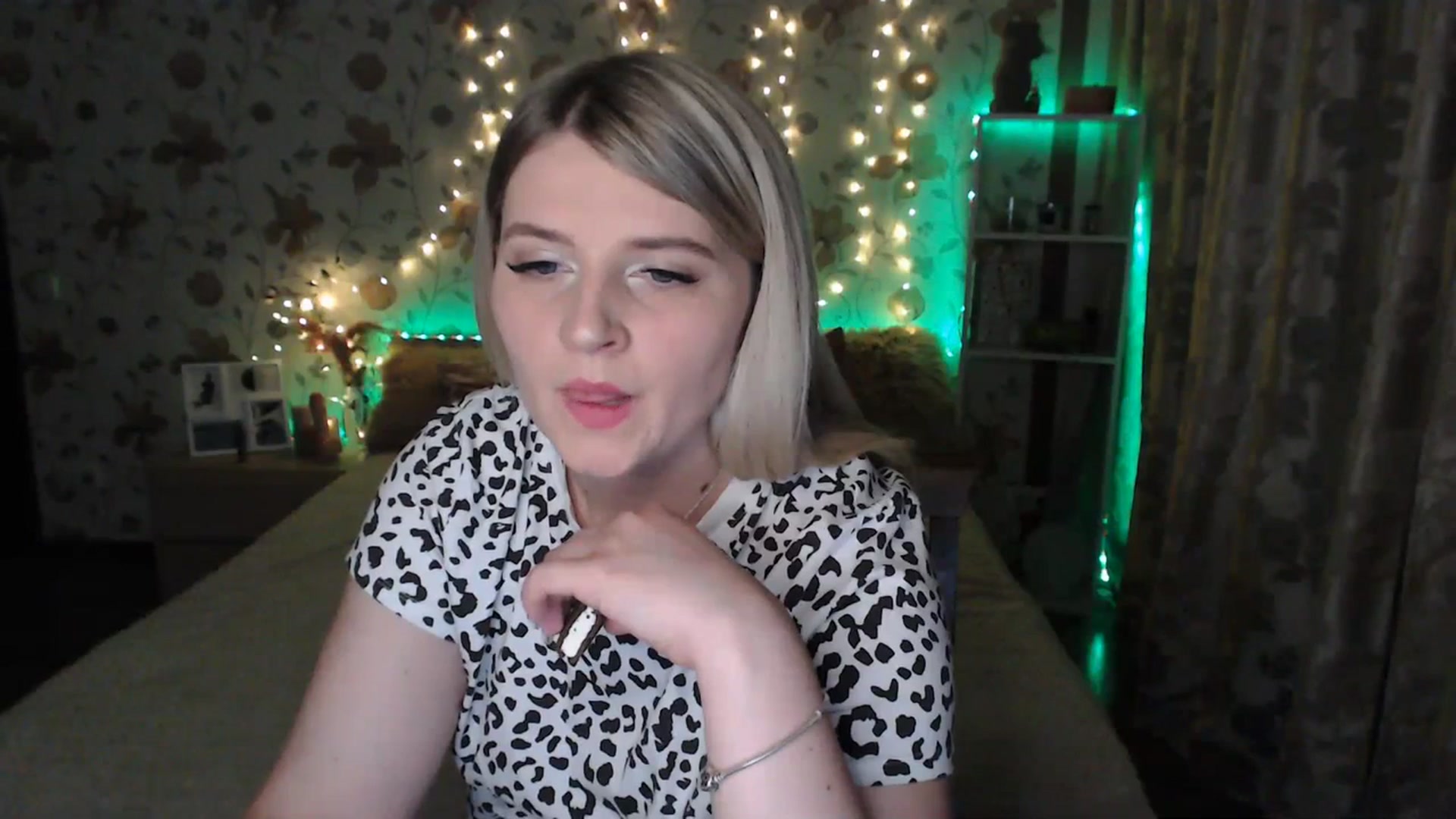Gallery image thumbnail from Nice_Ass007's myfreecams stream on, 07/04/2023, 21:05 image 4 of 20