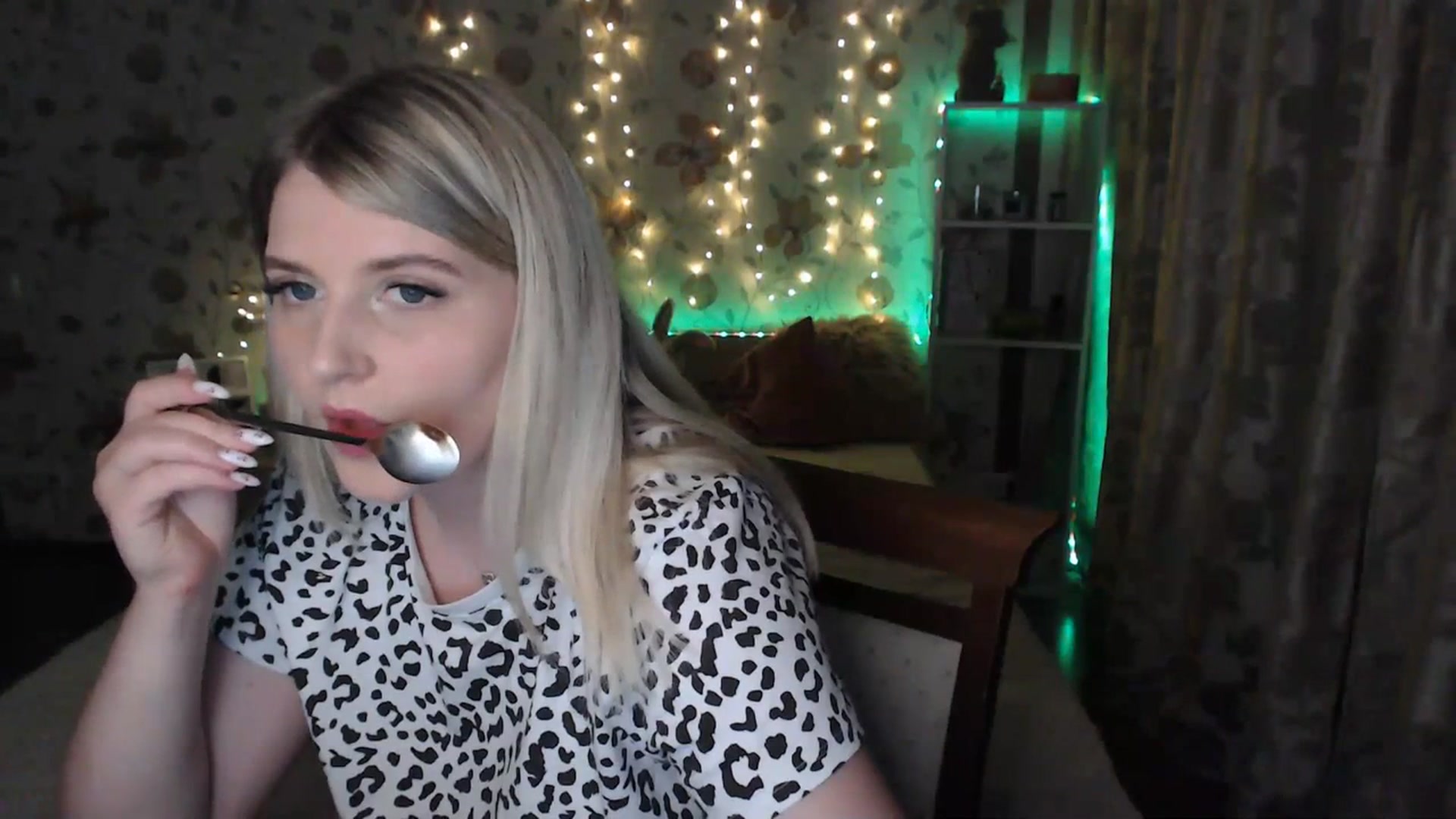 Gallery image thumbnail from Nice_Ass007's myfreecams stream on, 07/04/2023, 21:05 image 18 of 20