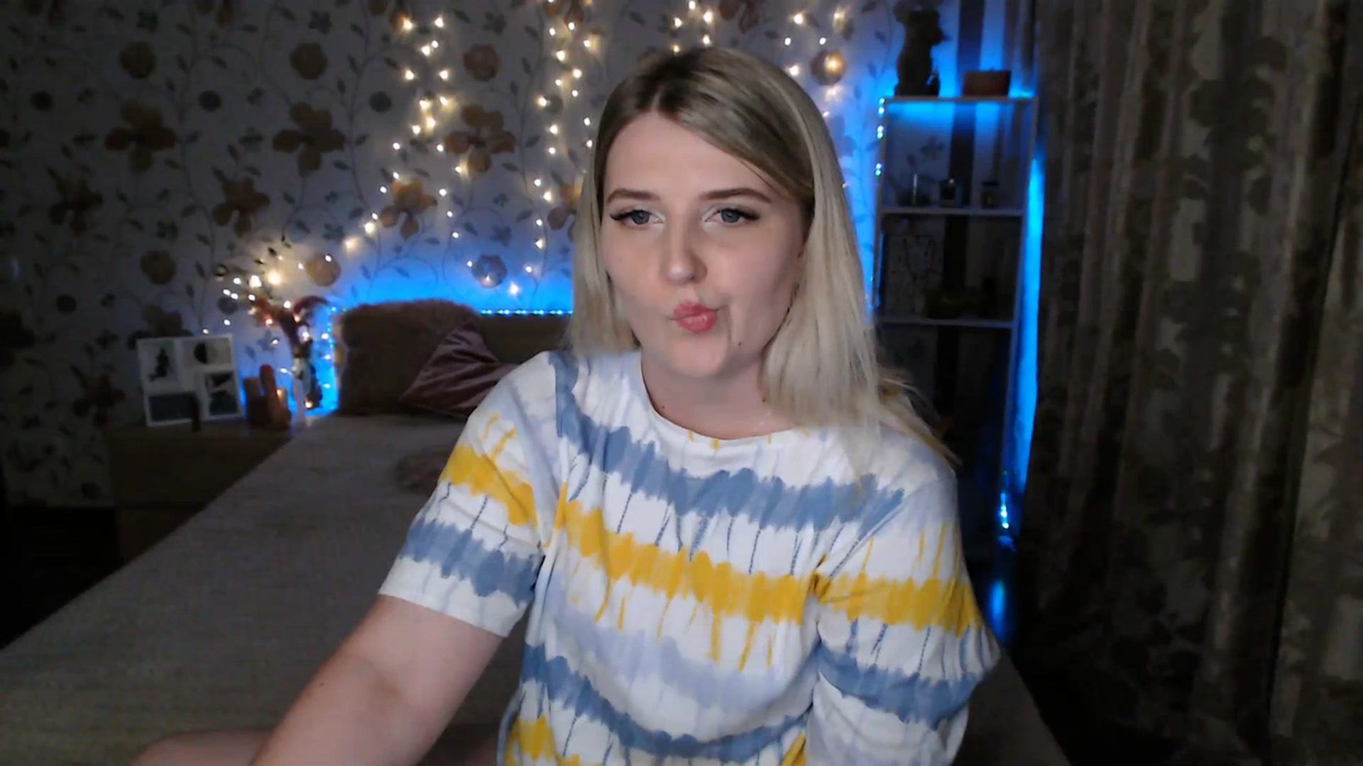 Gallery image thumbnail from Nice_Ass007's myfreecams stream on, 07/06/2023, 22:40 image 14 of 20