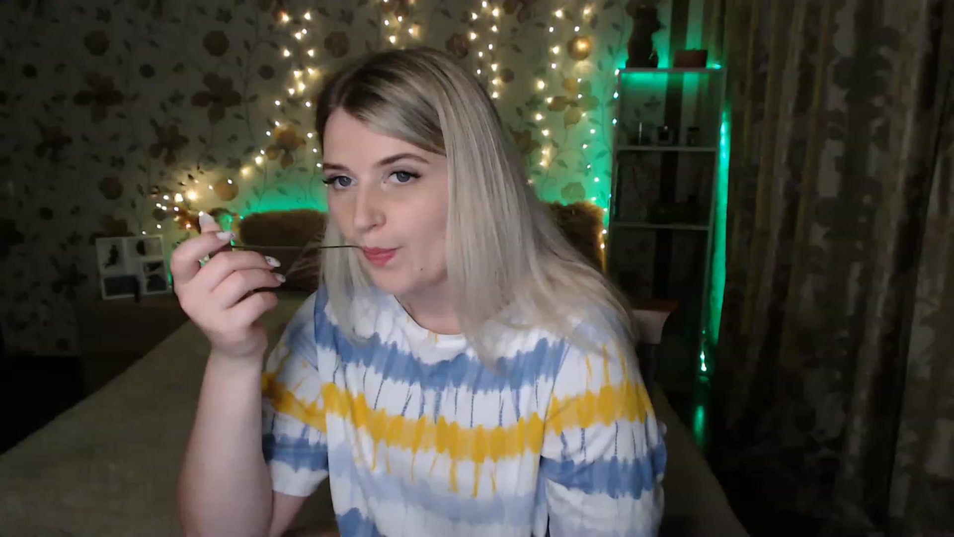 Gallery image thumbnail from Nice_Ass007's myfreecams stream on, 07/07/2023, 24:44 image 4 of 20