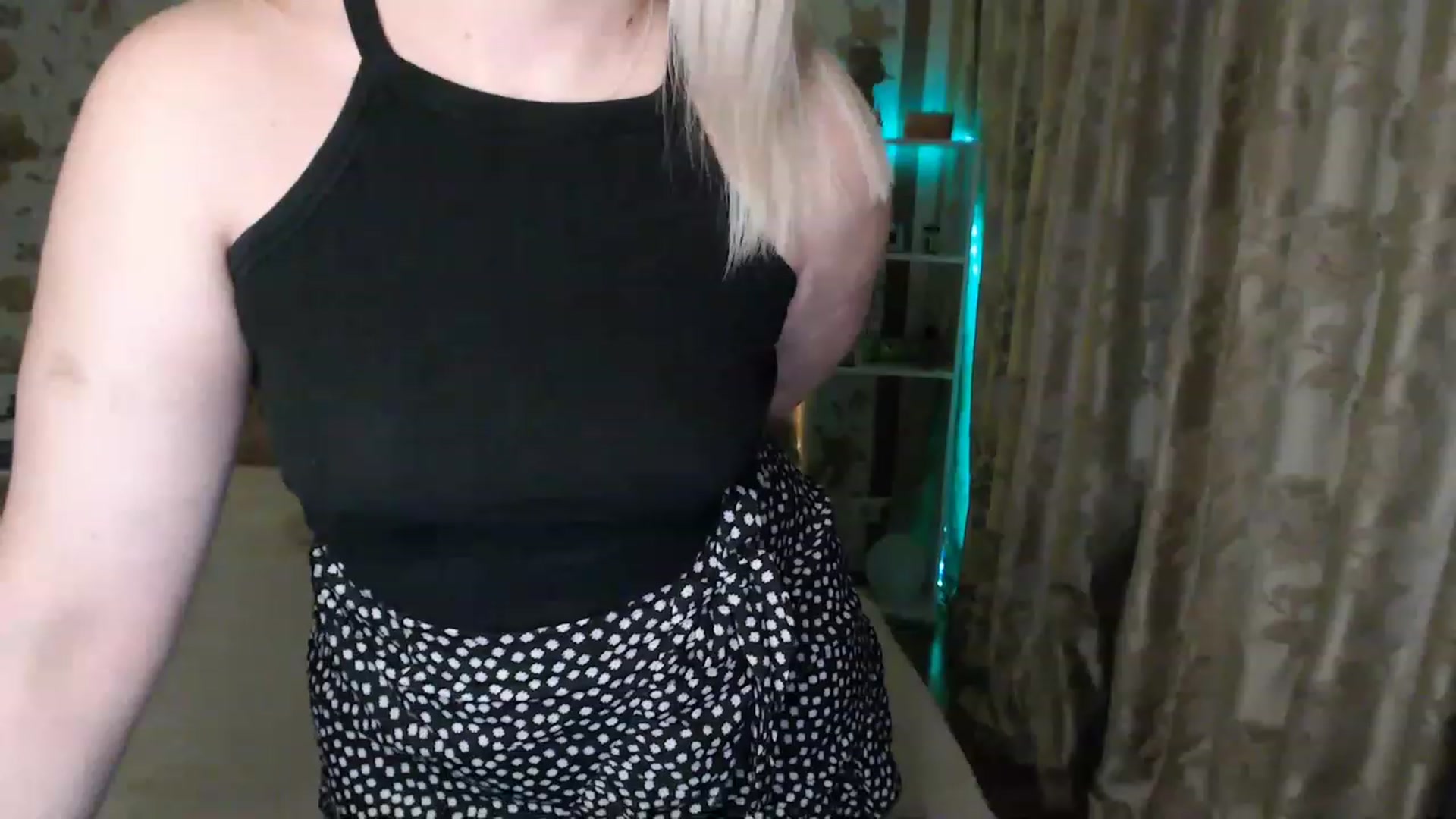 Gallery image thumbnail from Nice_Ass007's myfreecams stream on, 07/07/2023, 18:27 image 11 of 20