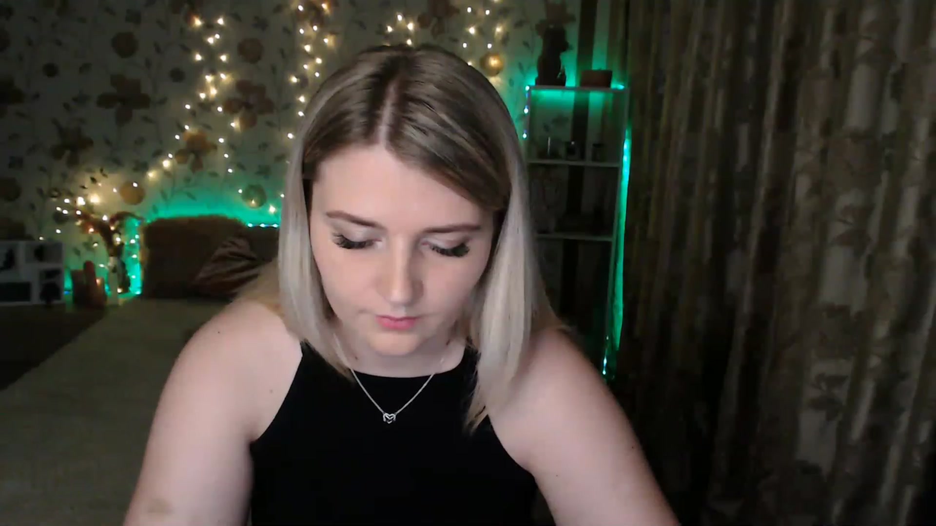 Gallery image thumbnail from Nice_Ass007's myfreecams stream on, 07/07/2023, 20:28 image 9 of 20