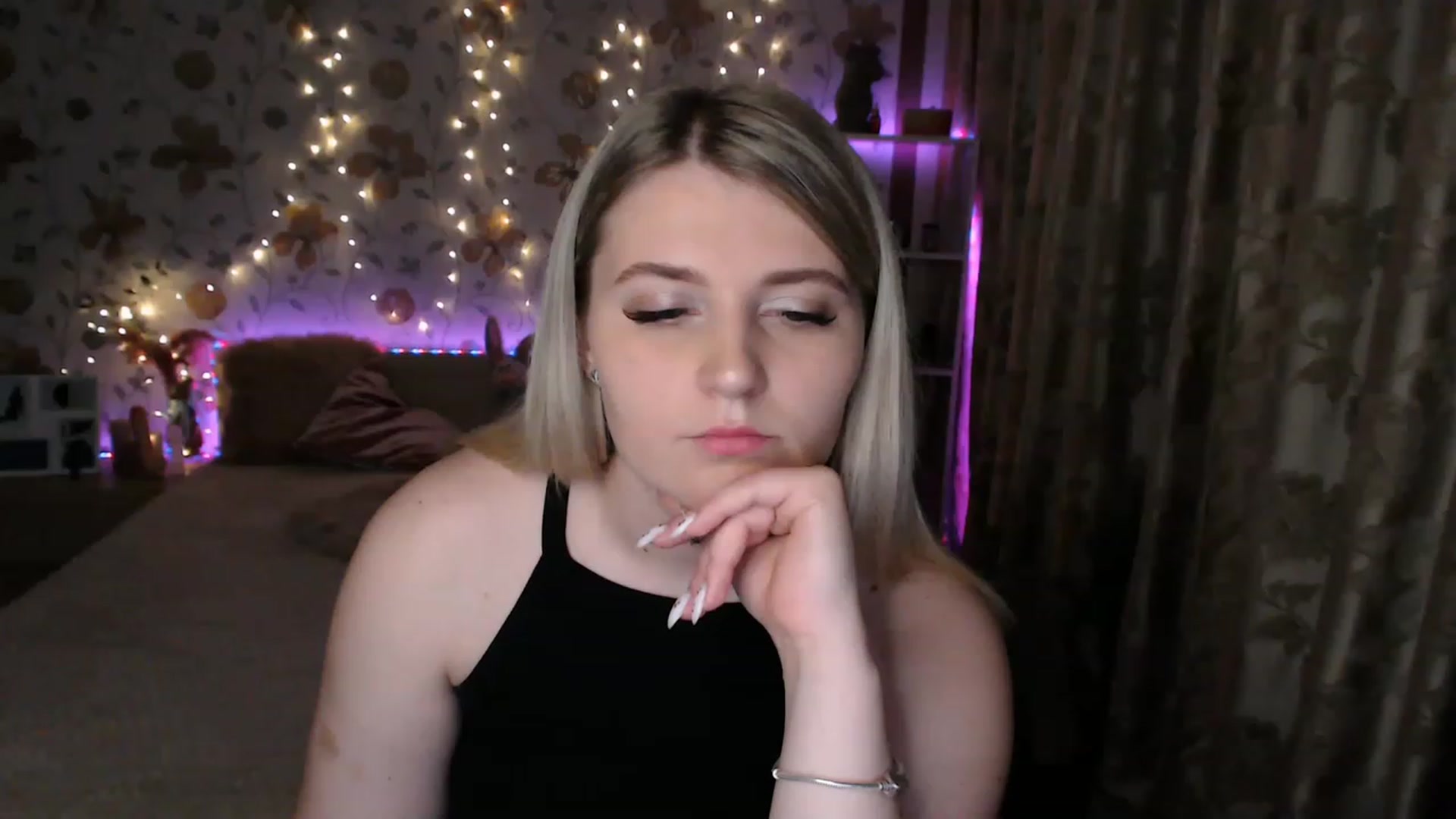 Gallery image thumbnail from Nice_Ass007's myfreecams stream on, 07/07/2023, 20:28 image 13 of 20