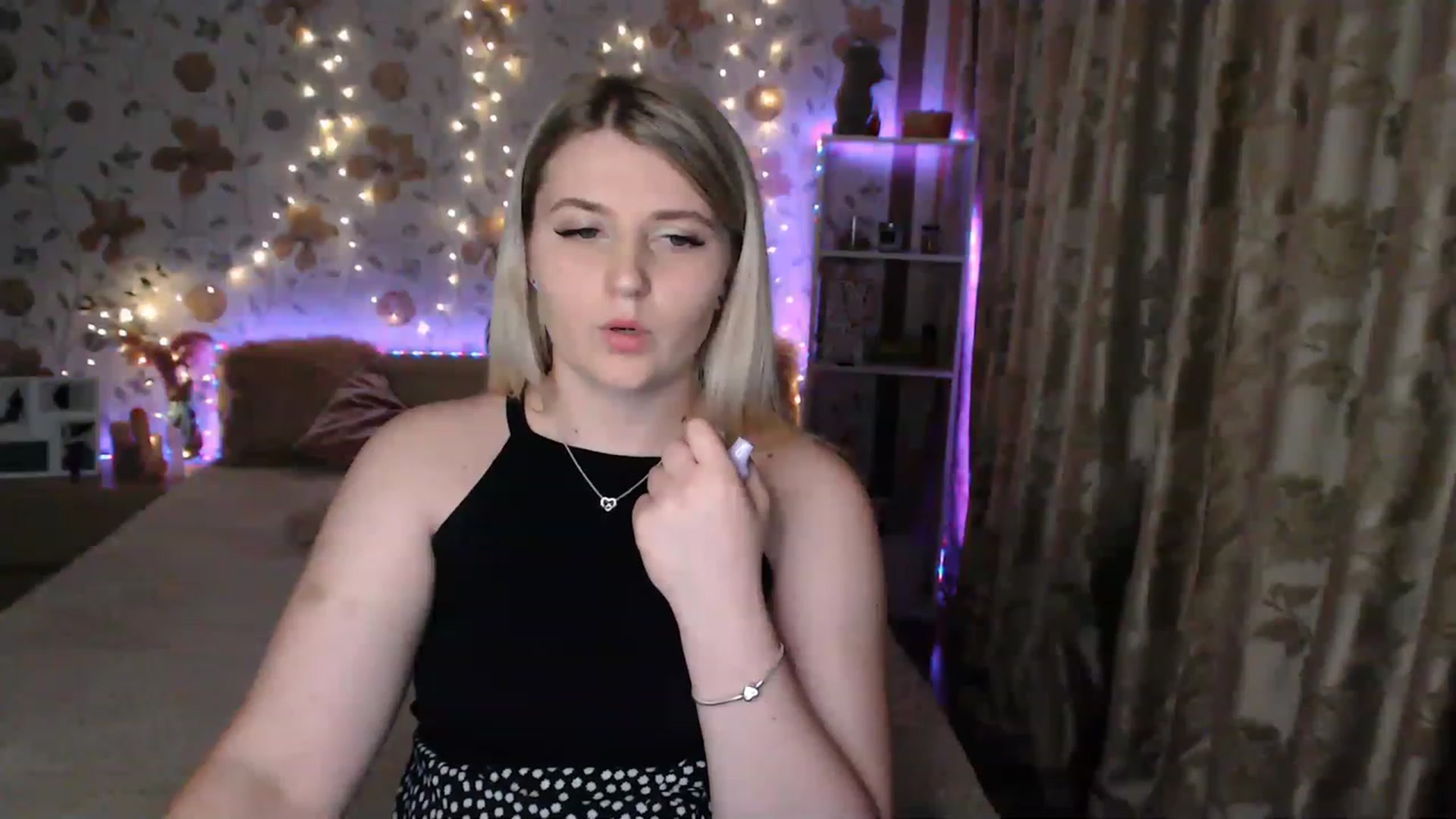 Gallery image thumbnail from Nice_Ass007's myfreecams stream on, 07/07/2023, 20:28 image 5 of 20