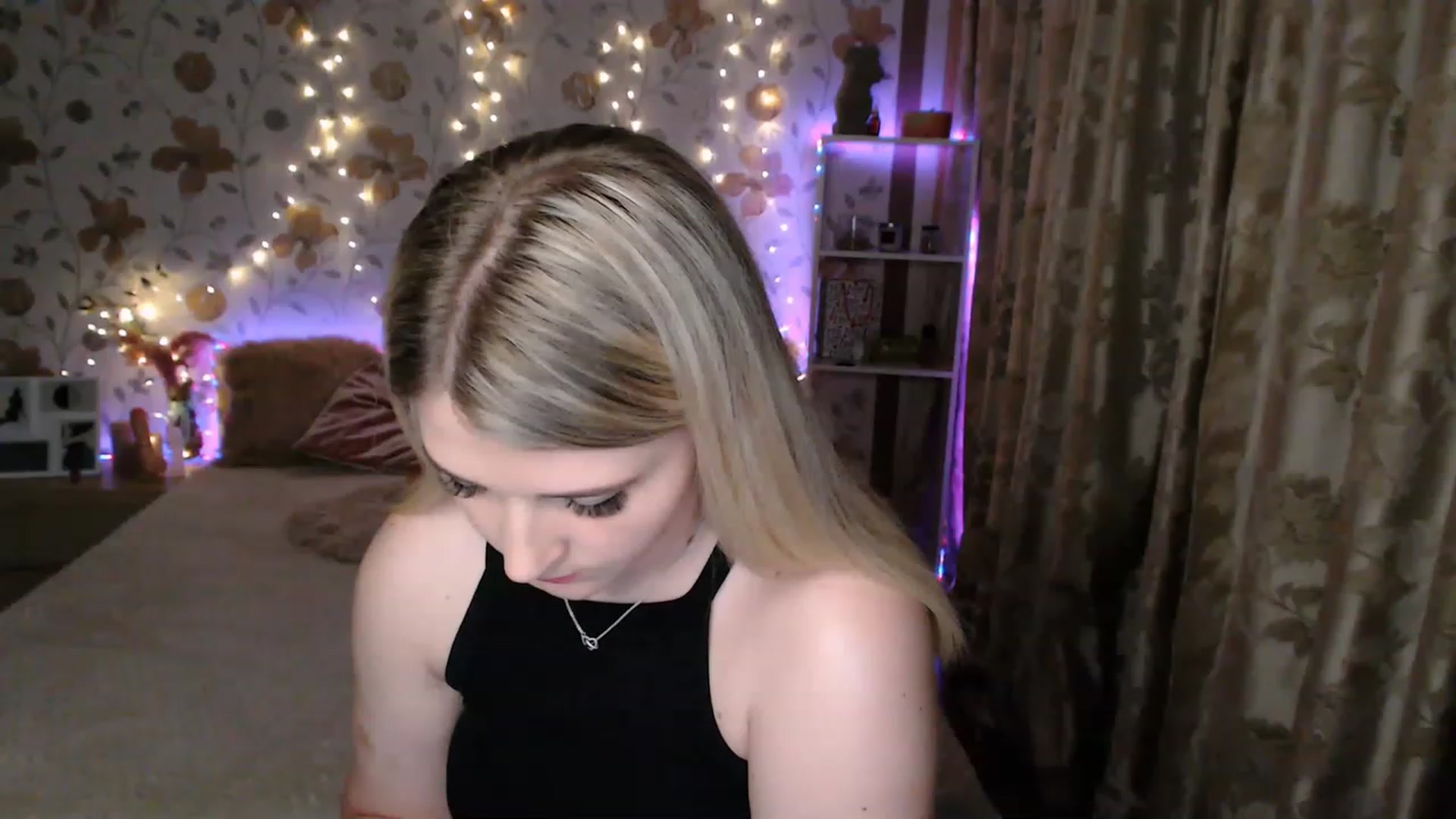 Gallery image thumbnail from Nice_Ass007's myfreecams stream on, 07/07/2023, 21:27 image 18 of 20