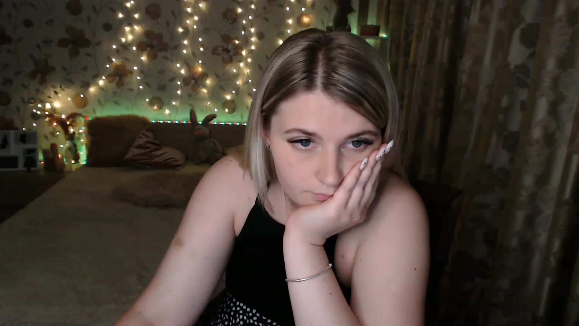 Gallery image thumbnail from Nice_Ass007's myfreecams stream on, 07/08/2023, 24:49 image 17 of 20