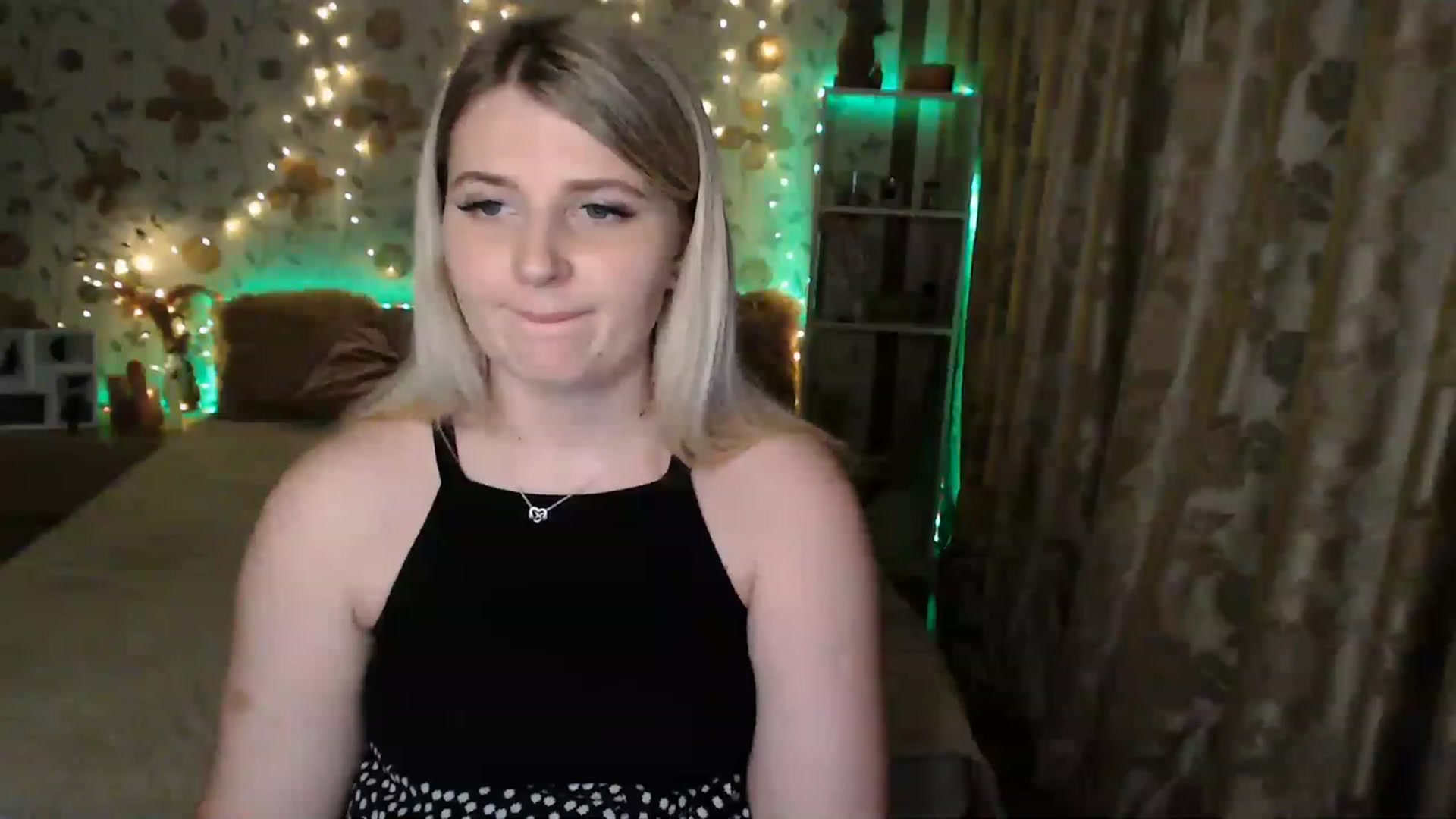 Gallery image thumbnail from Nice_Ass007's myfreecams stream on, 07/08/2023, 24:49 image 1 of 20