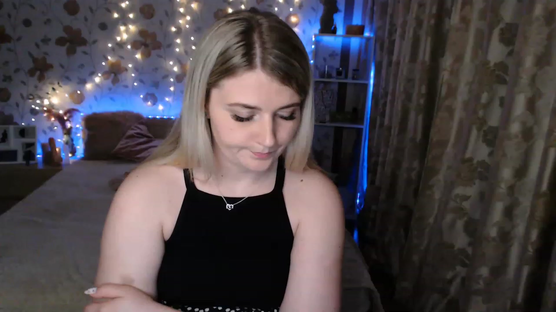 Gallery image thumbnail from Nice_Ass007's myfreecams stream on, 07/08/2023, 24:49 image 4 of 20
