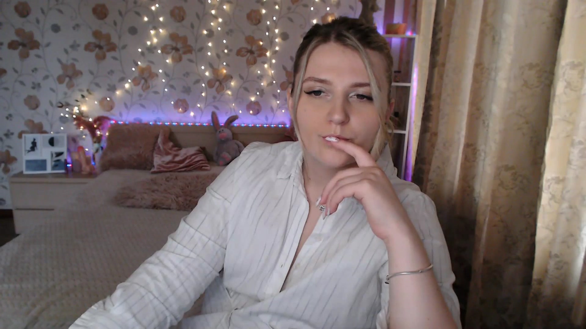 Gallery image thumbnail from Nice_Ass007's myfreecams stream on, 07/08/2023, 13:08 image 11 of 20