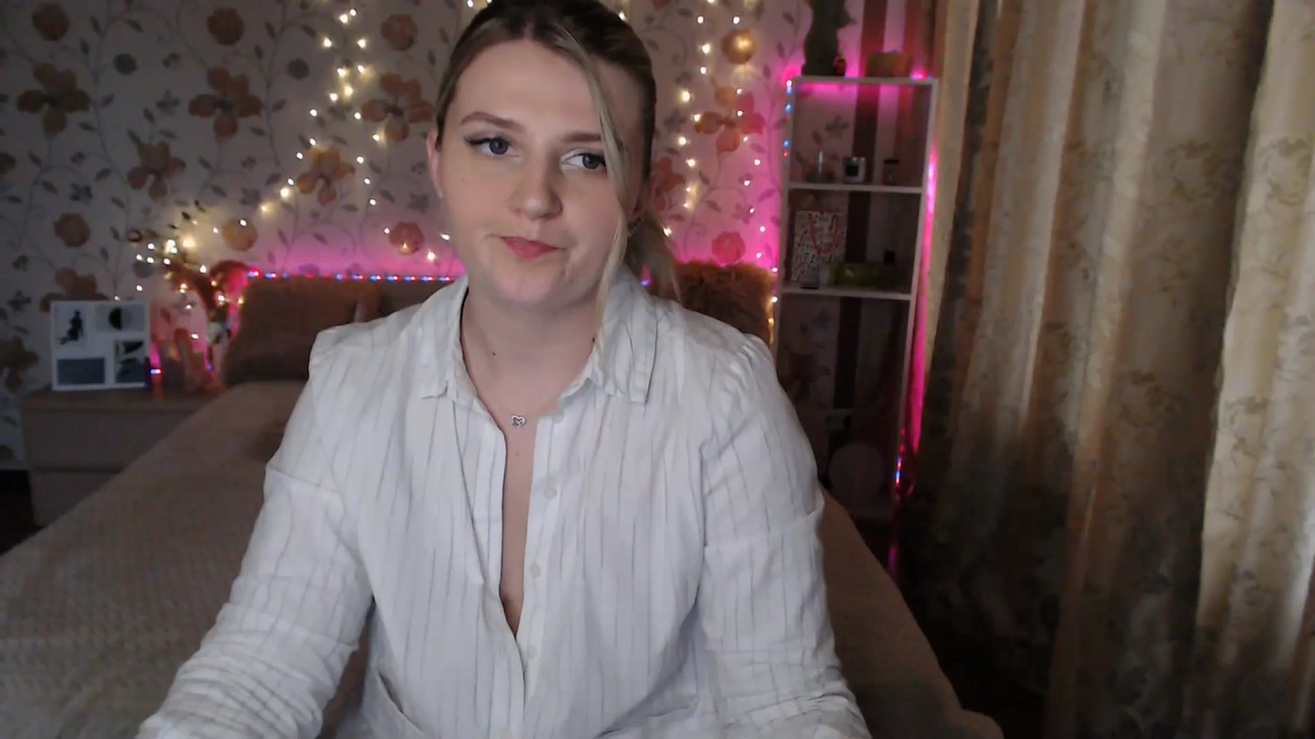 Gallery image thumbnail from Nice_Ass007's myfreecams stream on, 07/08/2023, 15:32 image 17 of 20