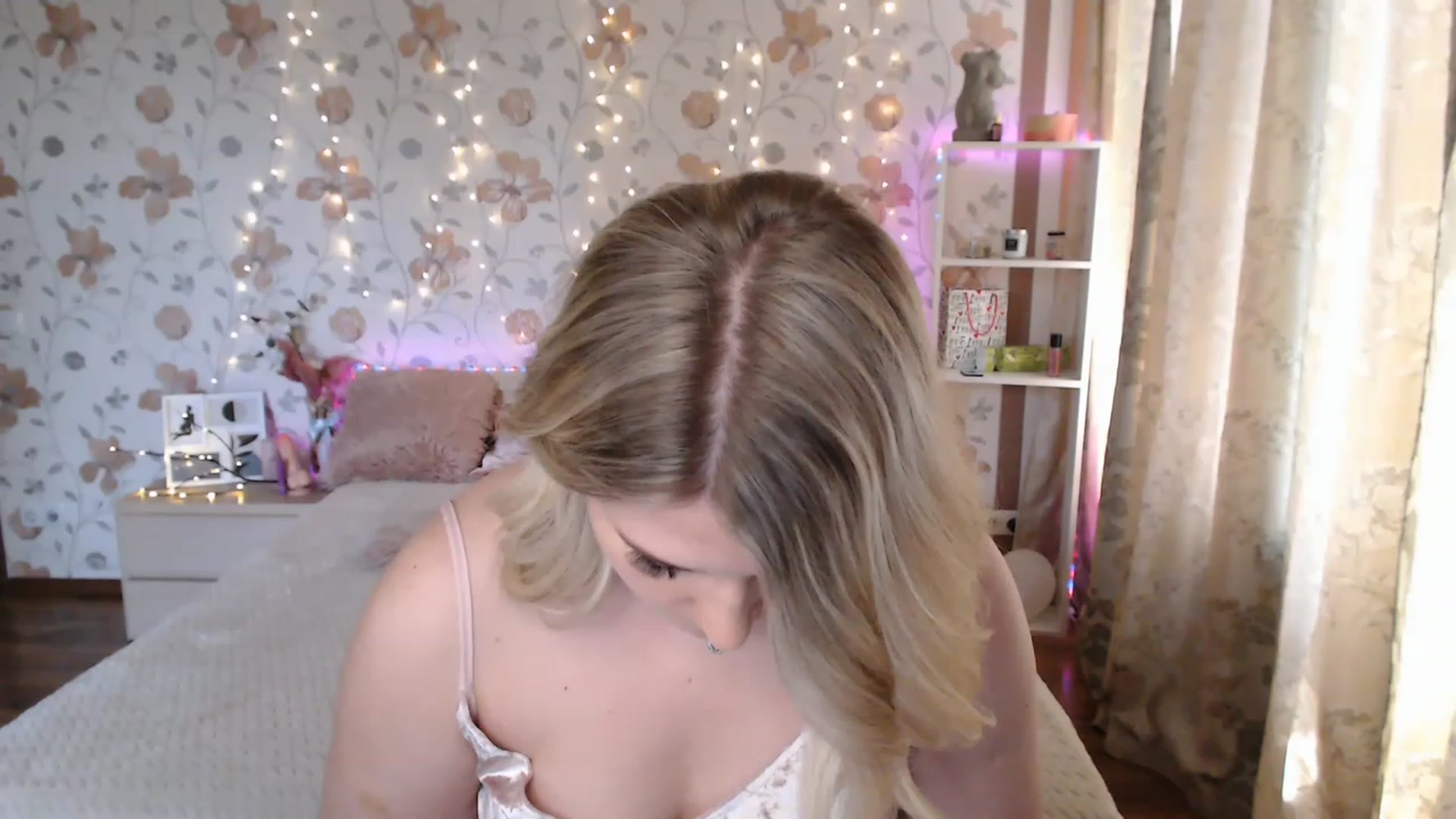 Gallery image thumbnail from Nice_Ass007's myfreecams stream on, 07/11/2023, 09:50 image 4 of 20