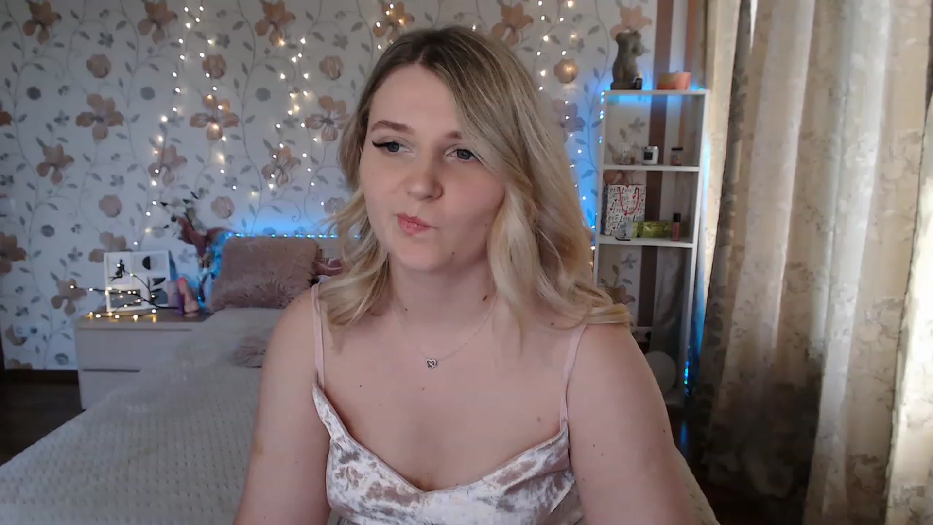 Gallery image thumbnail from Nice_Ass007's myfreecams stream on, 07/11/2023, 09:50 image 8 of 20