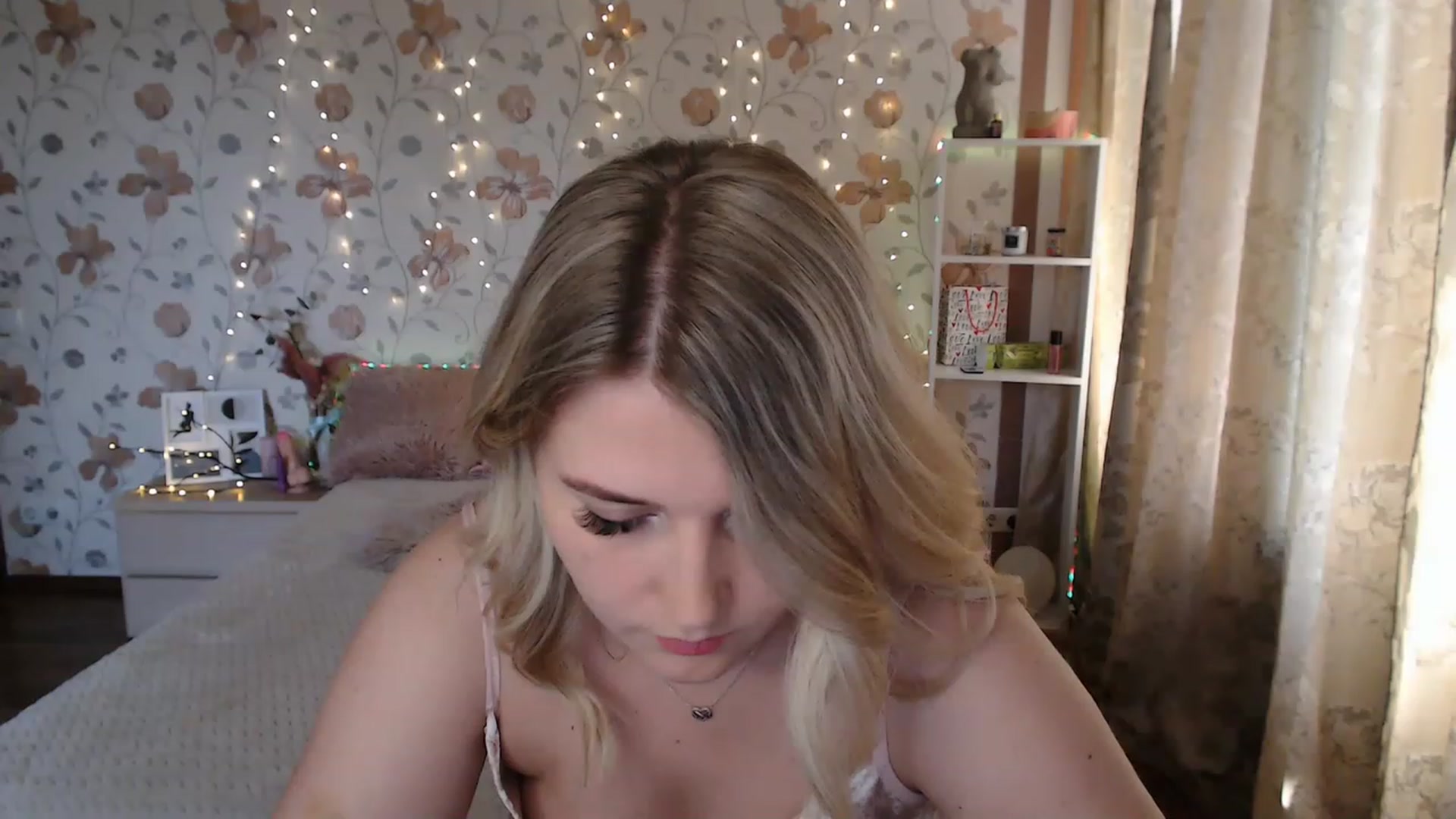 Gallery image thumbnail from Nice_Ass007's myfreecams stream on, 07/11/2023, 09:50 image 6 of 20