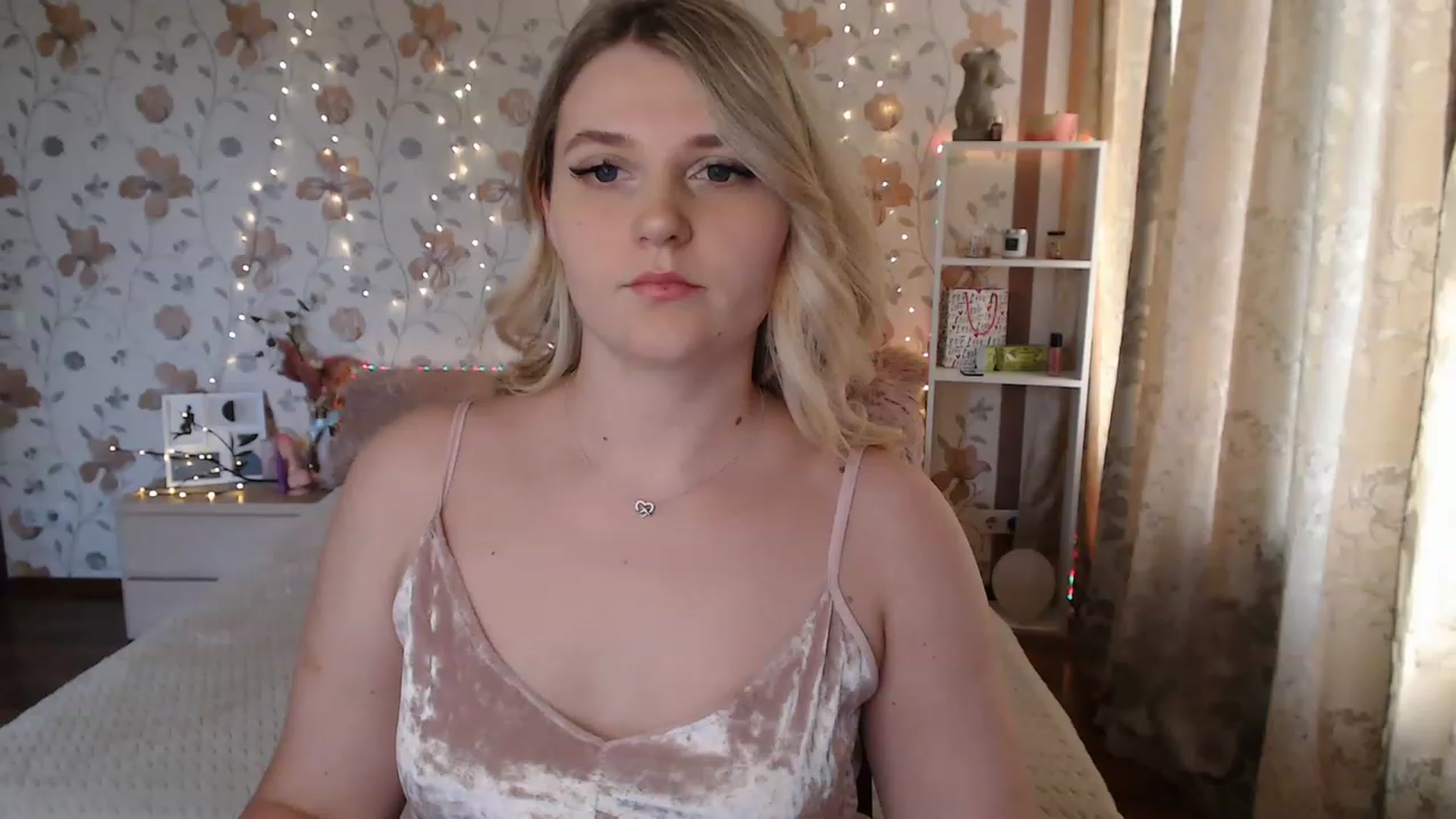 Gallery image thumbnail from Nice_Ass007's myfreecams stream on, 07/11/2023, 09:50 image 12 of 20