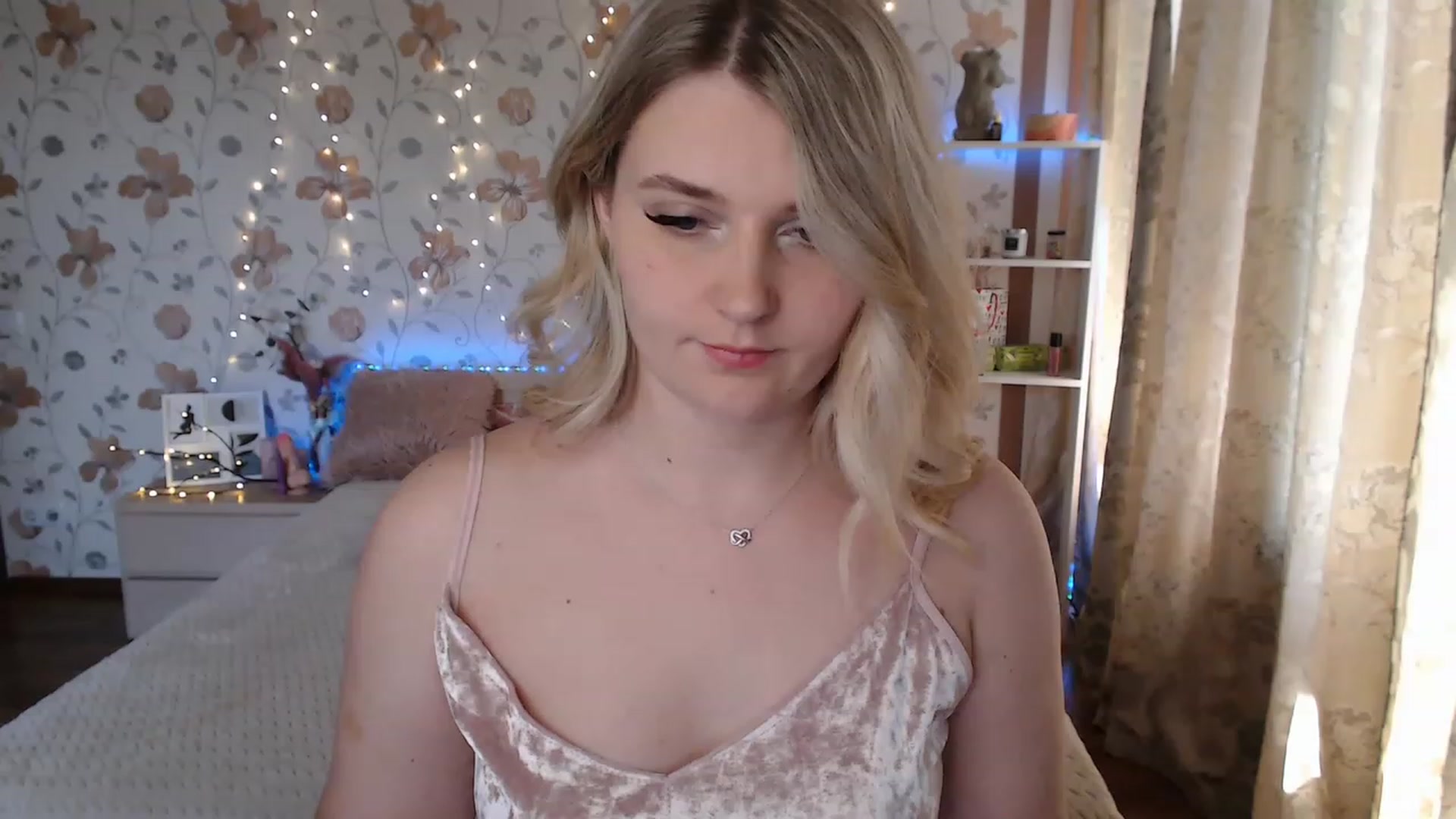 Gallery image thumbnail from Nice_Ass007's myfreecams stream on, 07/11/2023, 09:50 image 2 of 20