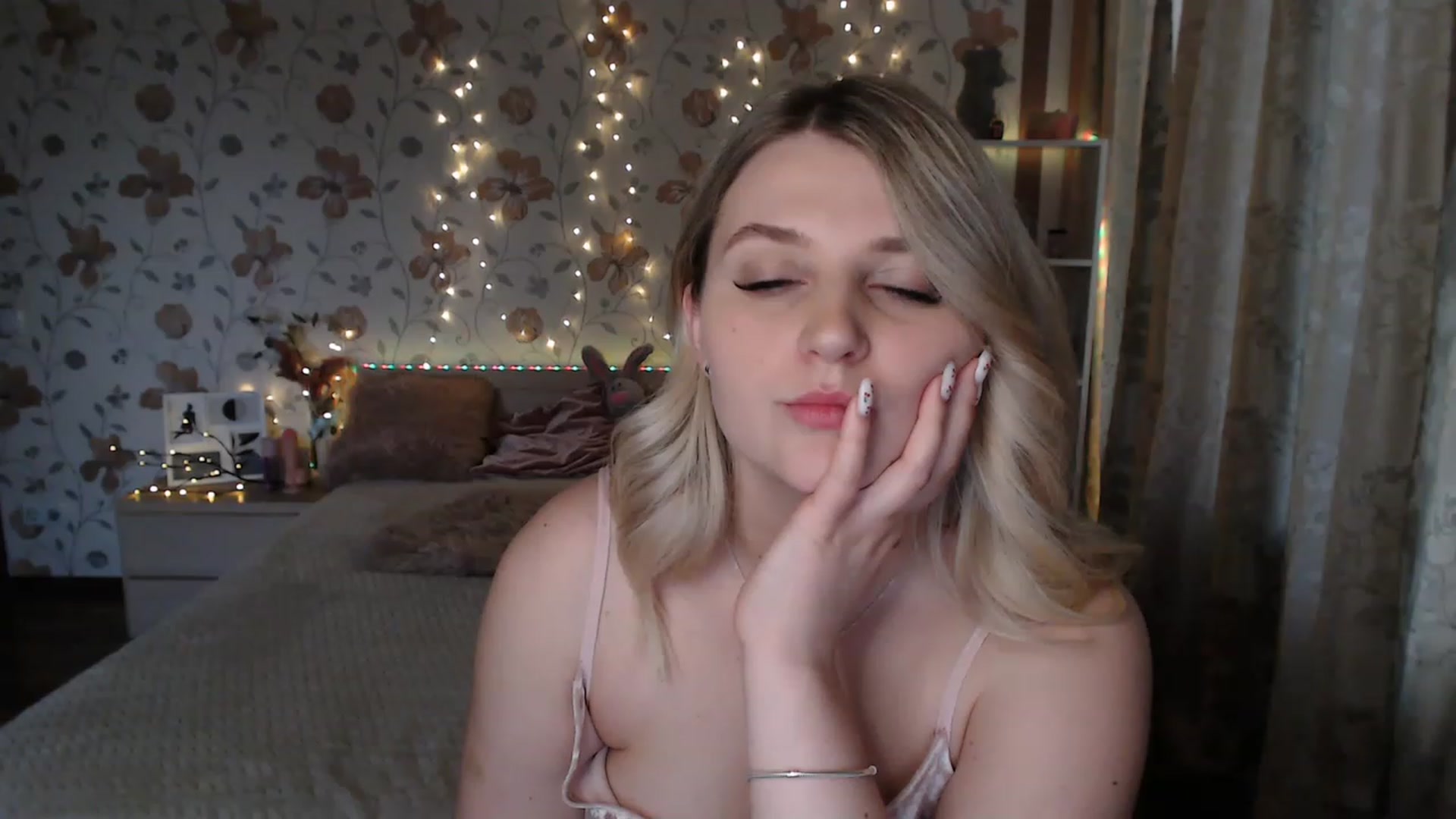 Gallery image thumbnail from Nice_Ass007's myfreecams stream on, 07/11/2023, 16:59 image 20 of 20