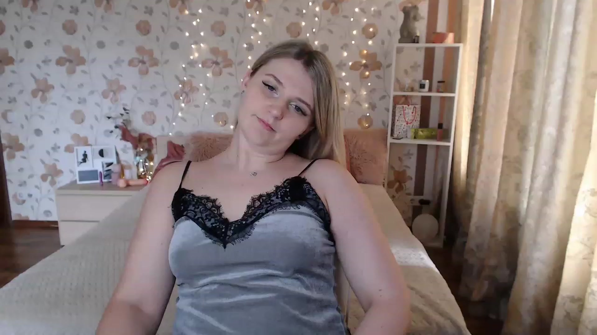 Gallery image thumbnail from Nice_Ass007's myfreecams stream on, 07/14/2023, 09:52 image 12 of 20
