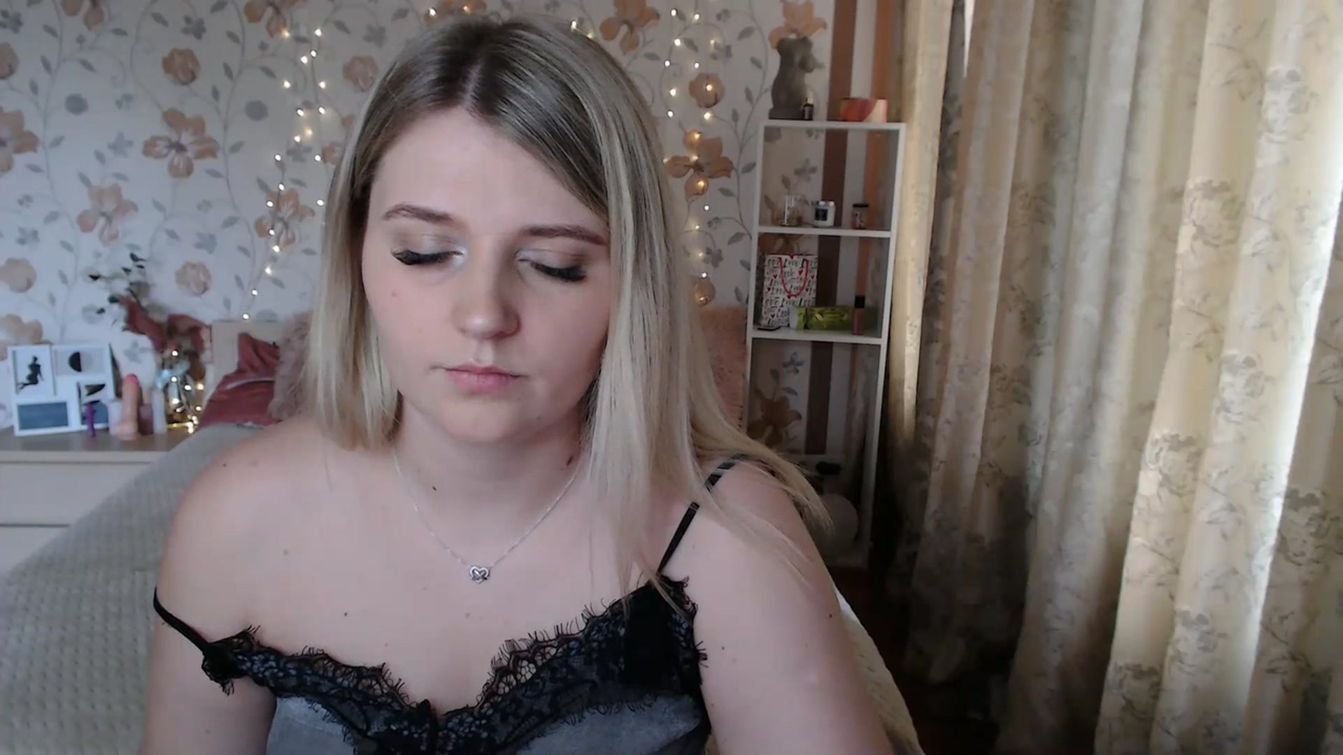 Gallery image thumbnail from Nice_Ass007's myfreecams stream on, 07/14/2023, 10:57 image 8 of 20