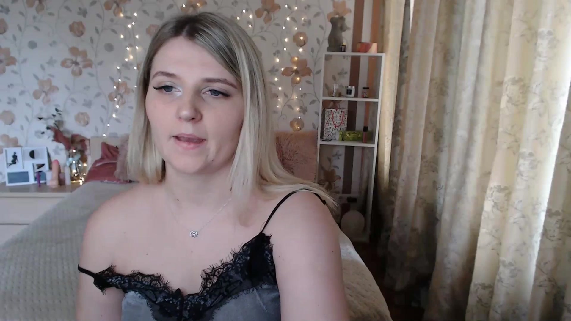 Gallery image thumbnail from Nice_Ass007's myfreecams stream on, 07/14/2023, 10:57 image 3 of 20