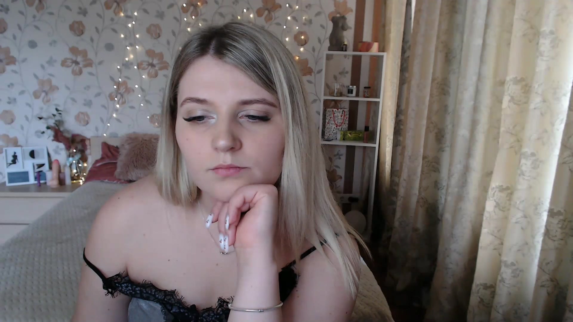 Gallery image thumbnail from Nice_Ass007's myfreecams stream on, 07/14/2023, 10:57 image 12 of 20