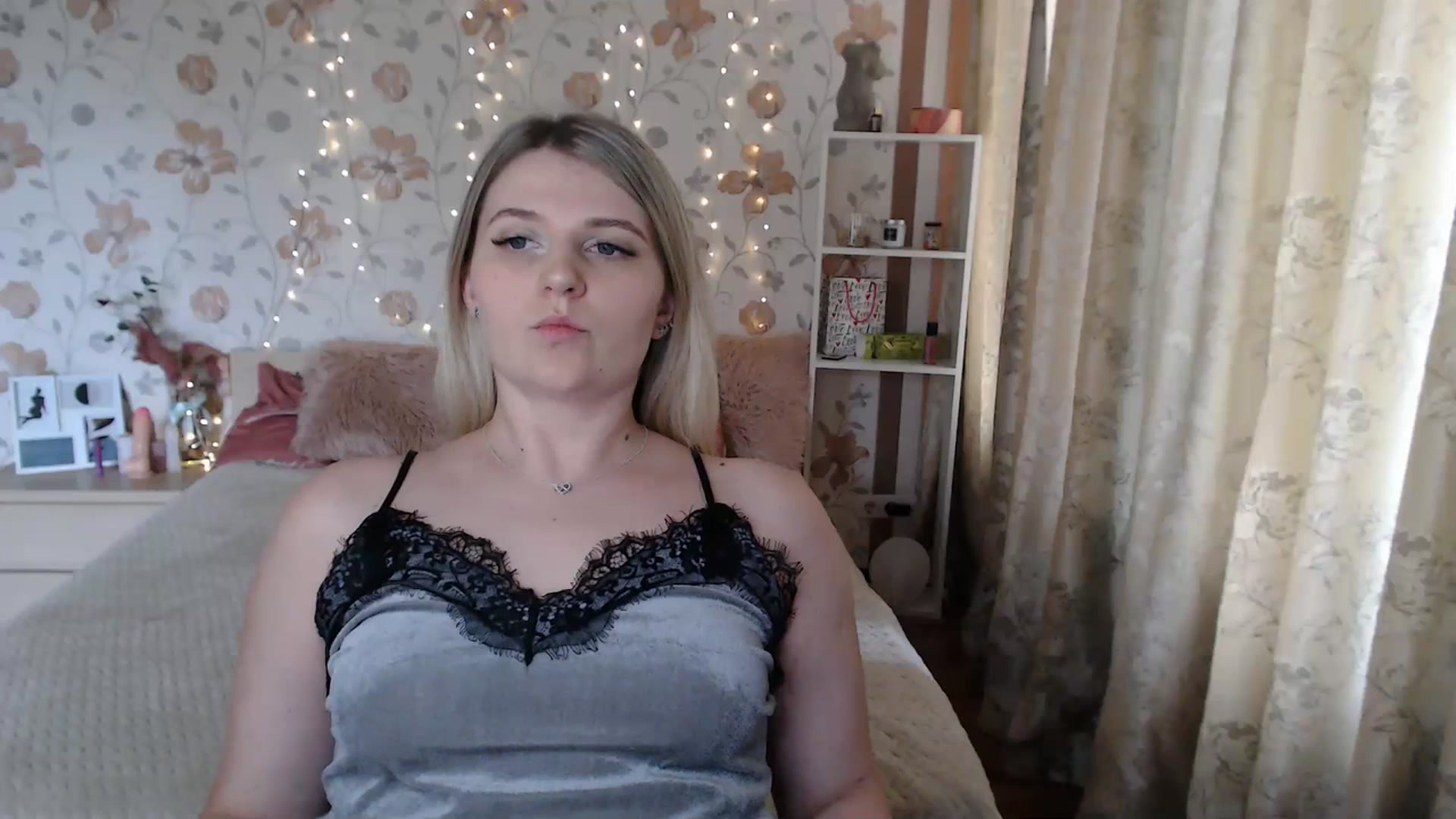 Gallery image thumbnail from Nice_Ass007's myfreecams stream on, 07/14/2023, 11:11 image 1 of 20