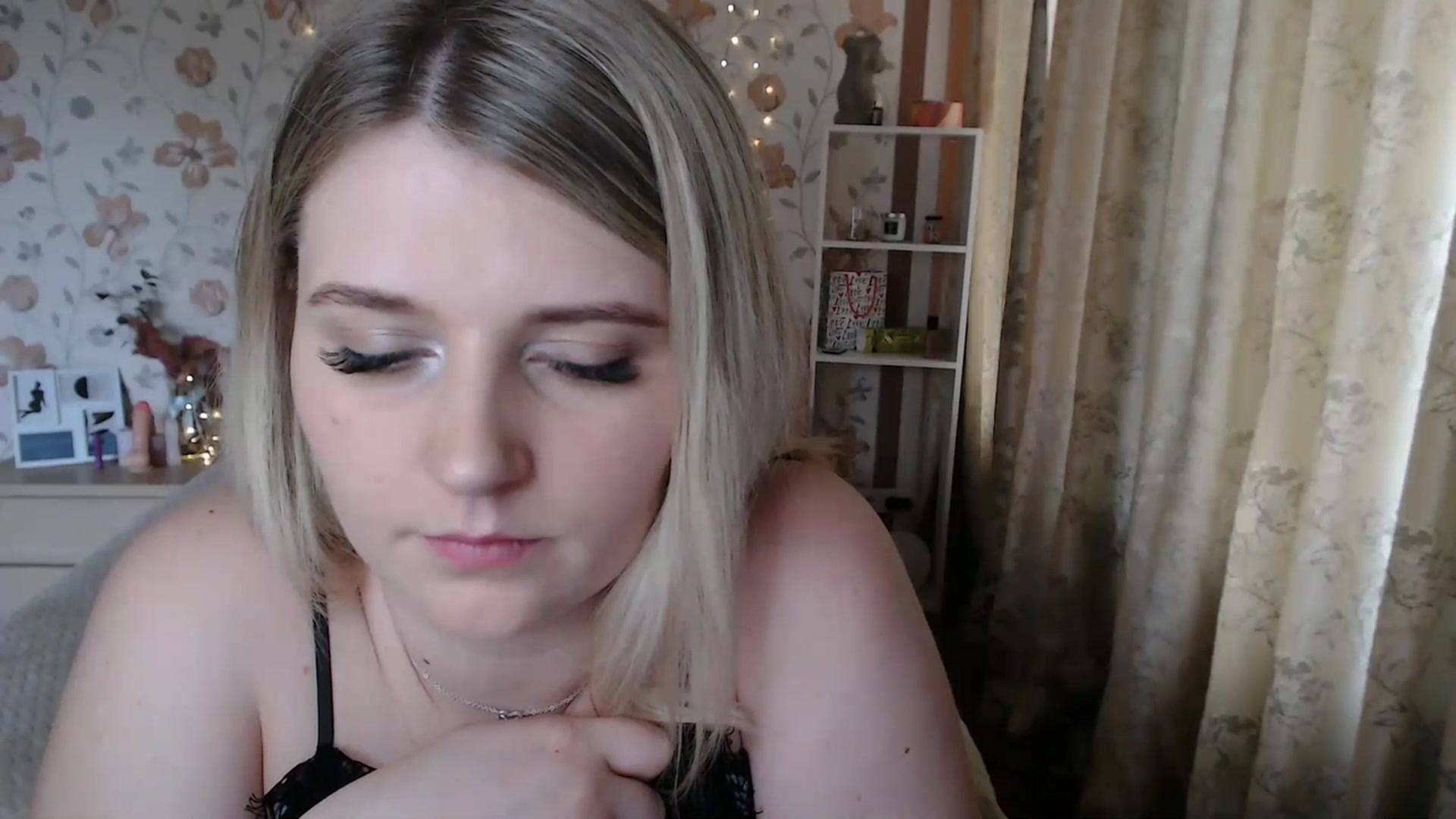 Gallery image thumbnail from Nice_Ass007's myfreecams stream on, 07/14/2023, 11:11 image 3 of 20