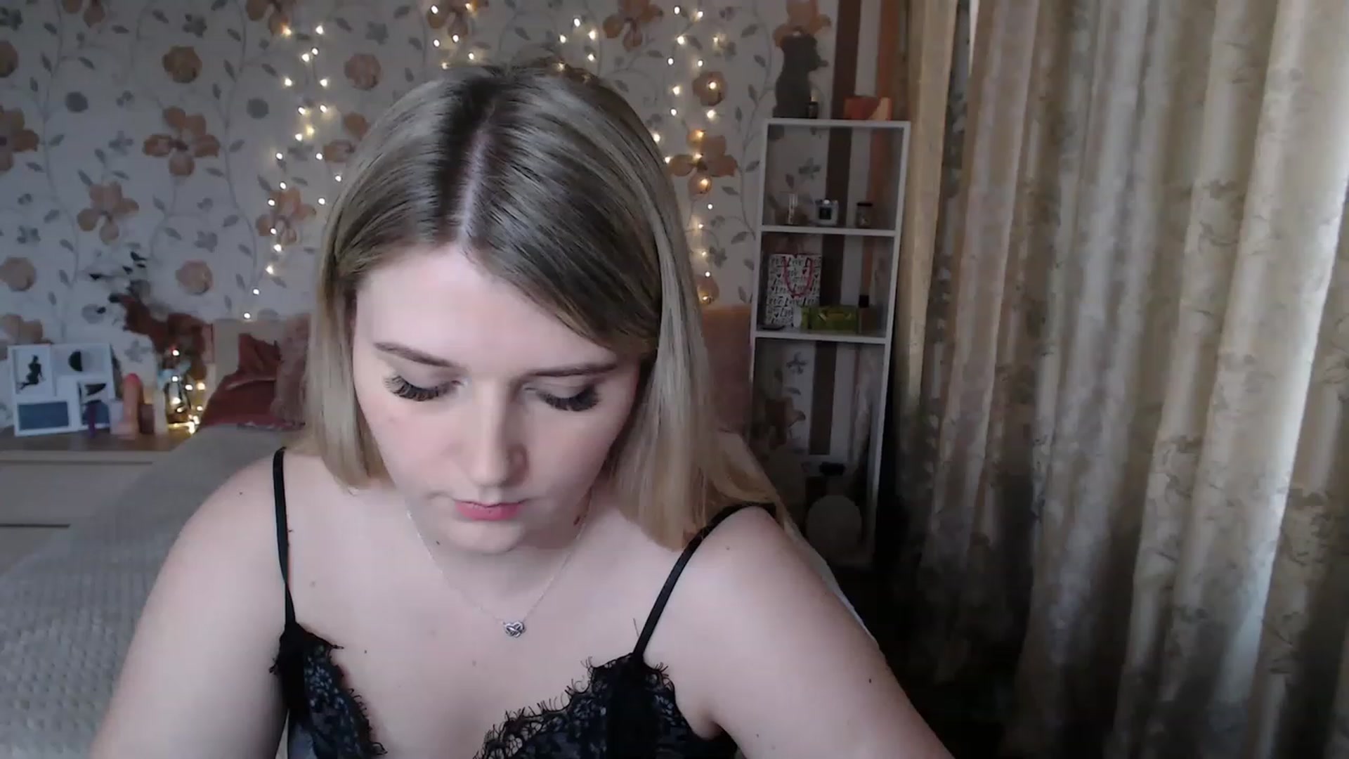 Gallery image thumbnail from Nice_Ass007's myfreecams stream on, 07/14/2023, 16:34 image 16 of 20