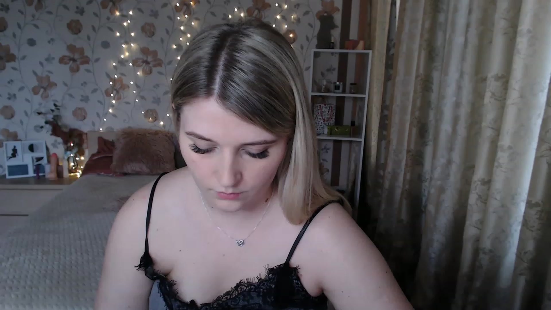 Gallery image thumbnail from Nice_Ass007's myfreecams stream on, 07/14/2023, 16:34 image 10 of 20
