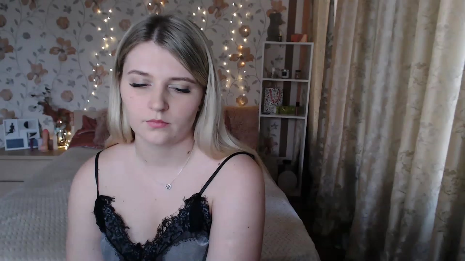 Gallery image thumbnail from Nice_Ass007's myfreecams stream on, 07/14/2023, 16:34 image 15 of 20