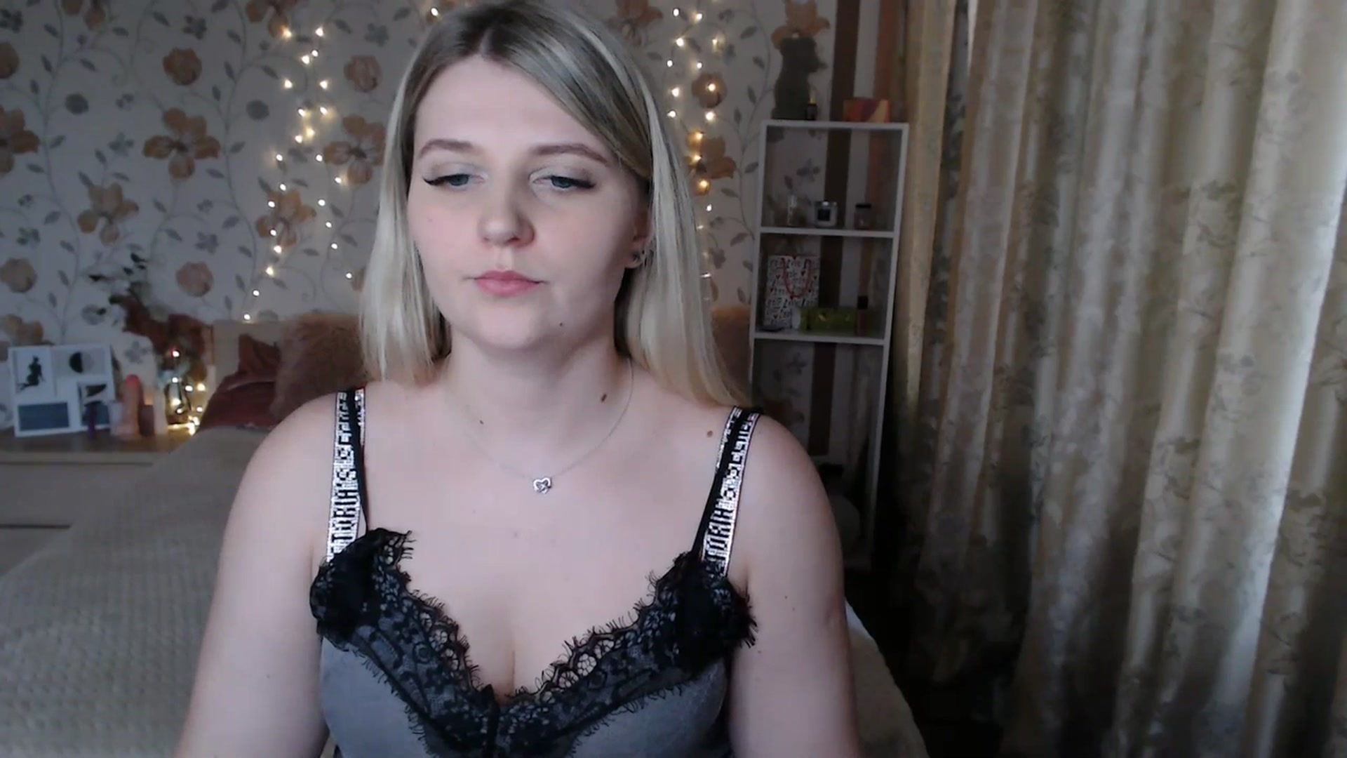 Gallery image thumbnail from Nice_Ass007's myfreecams stream on, 07/14/2023, 17:03 image 3 of 20