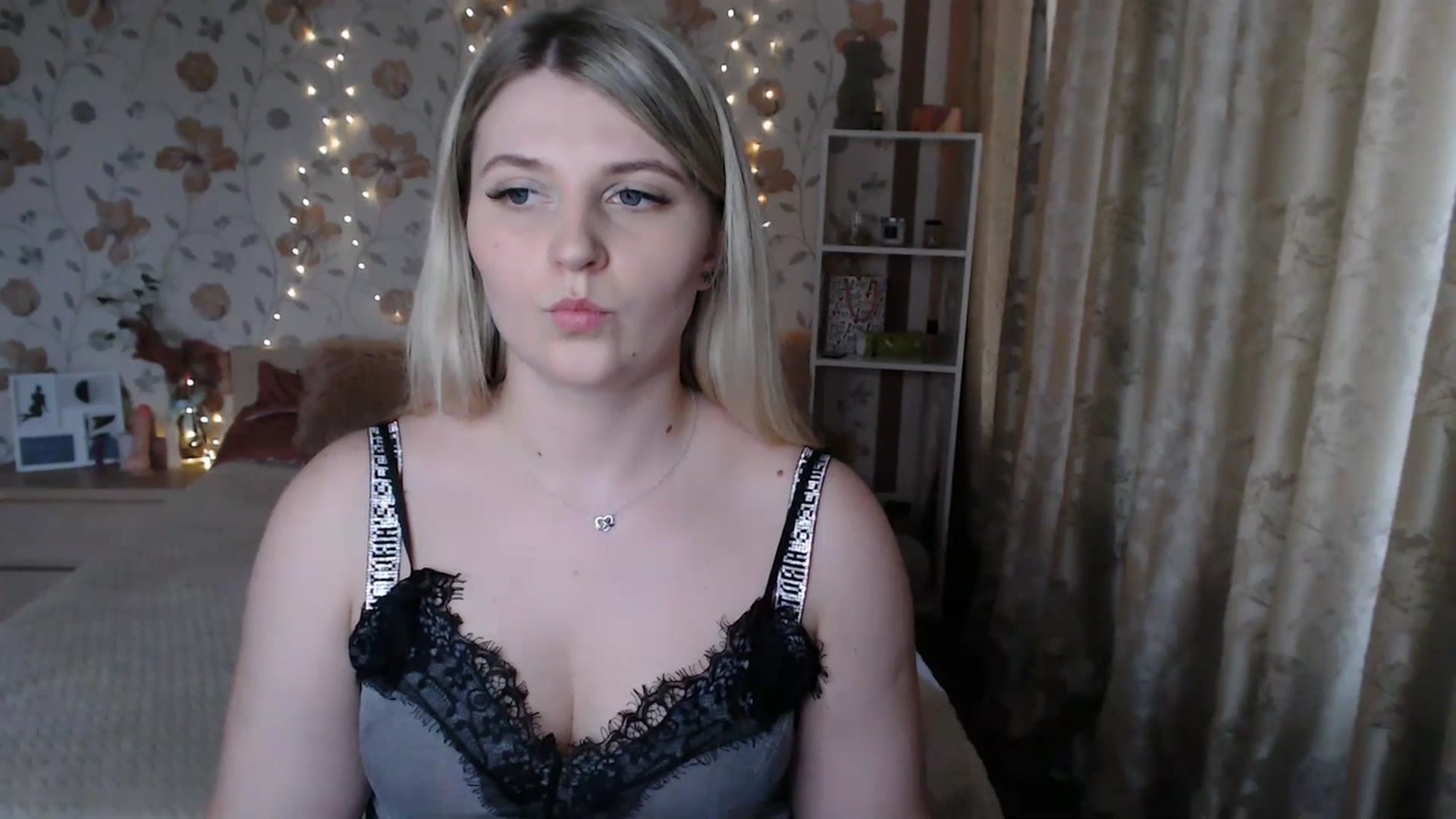 Gallery image thumbnail from Nice_Ass007's myfreecams stream on, 07/14/2023, 17:03 image 5 of 20