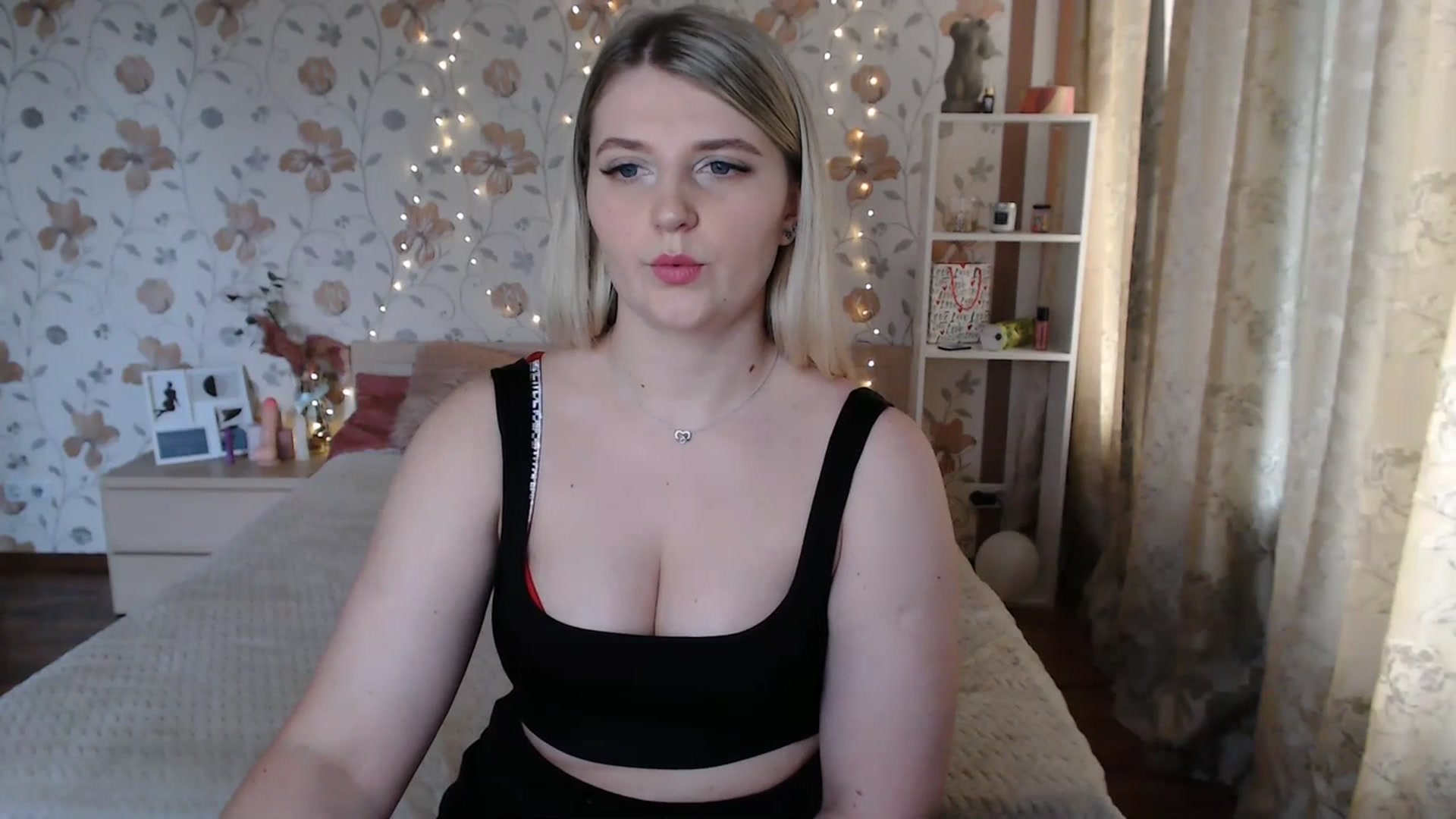 Gallery image thumbnail from Nice_Ass007's myfreecams stream on, 07/15/2023, 09:13 image 18 of 20