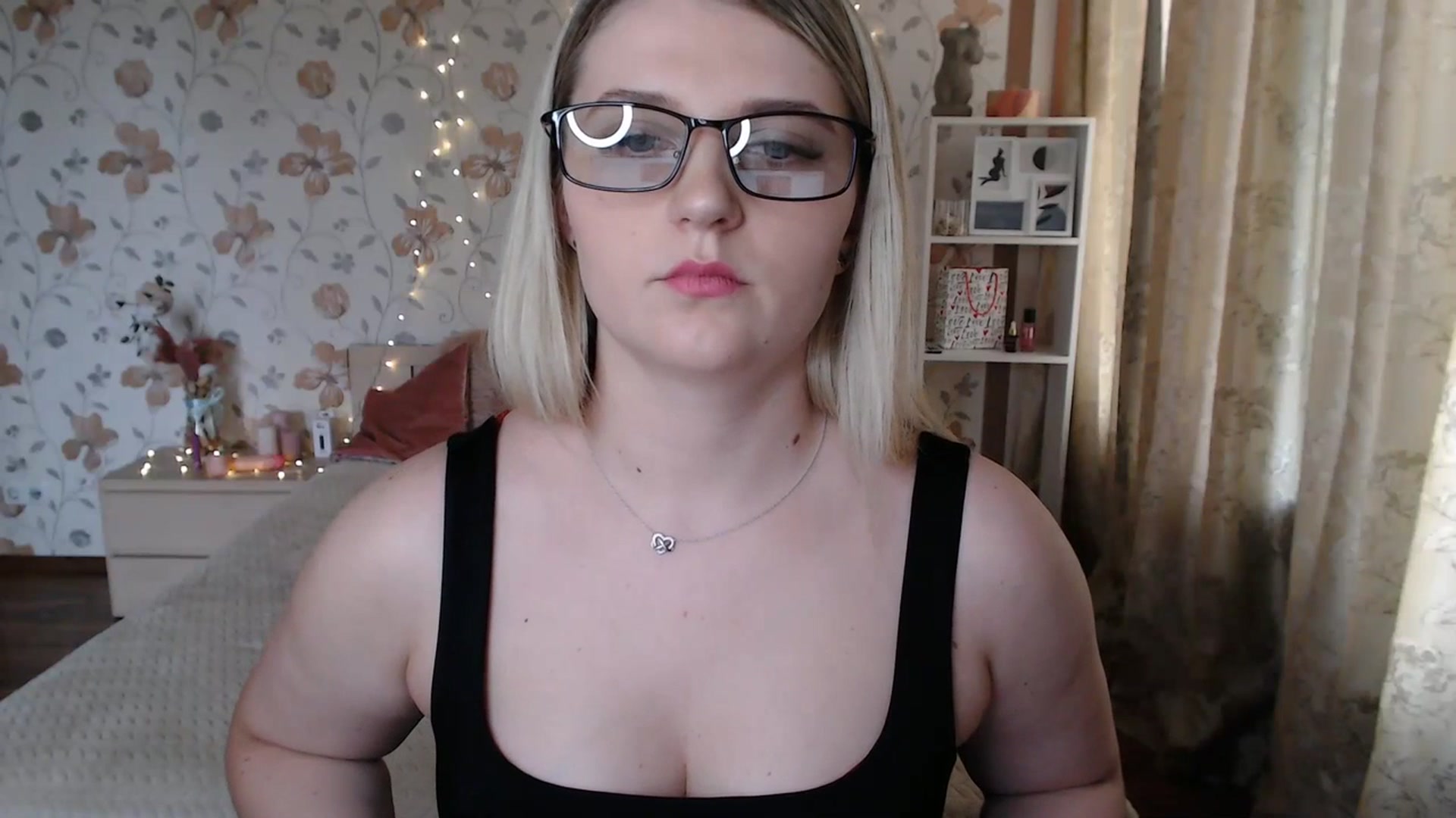 Gallery image thumbnail from Nice_Ass007's myfreecams stream on, 07/15/2023, 10:19 image 4 of 20