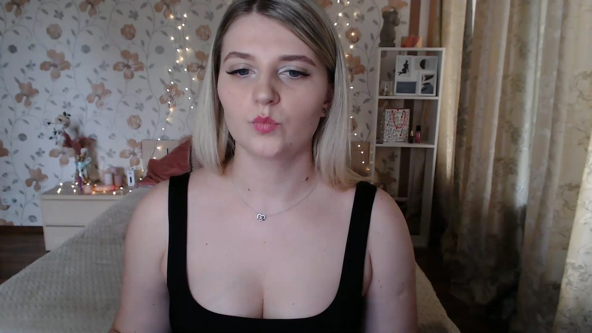 Gallery image thumbnail from Nice_Ass007's myfreecams stream on, 07/15/2023, 12:03 image 5 of 20