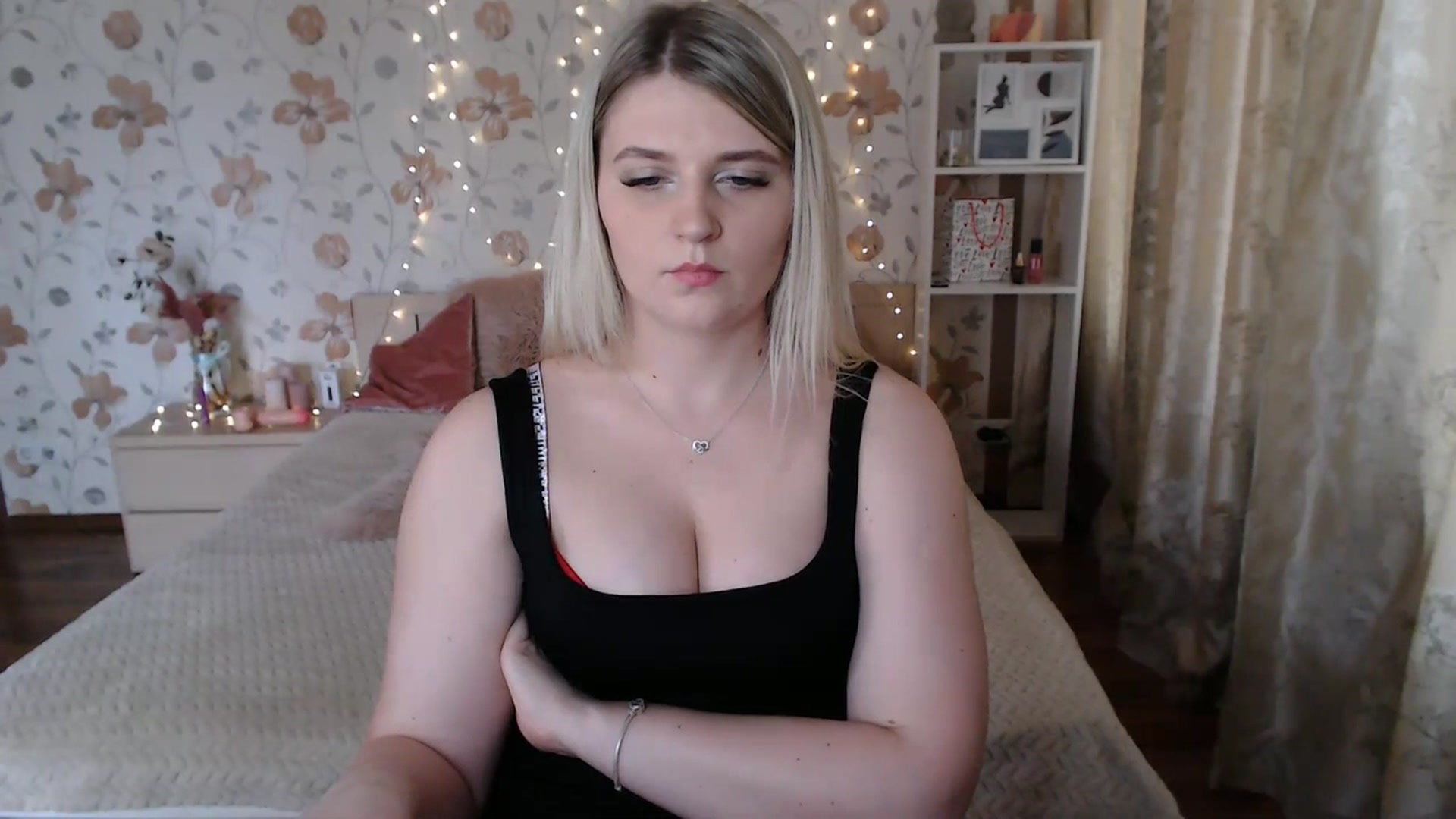 Gallery image thumbnail from Nice_Ass007's myfreecams stream on, 07/15/2023, 13:31 image 6 of 20